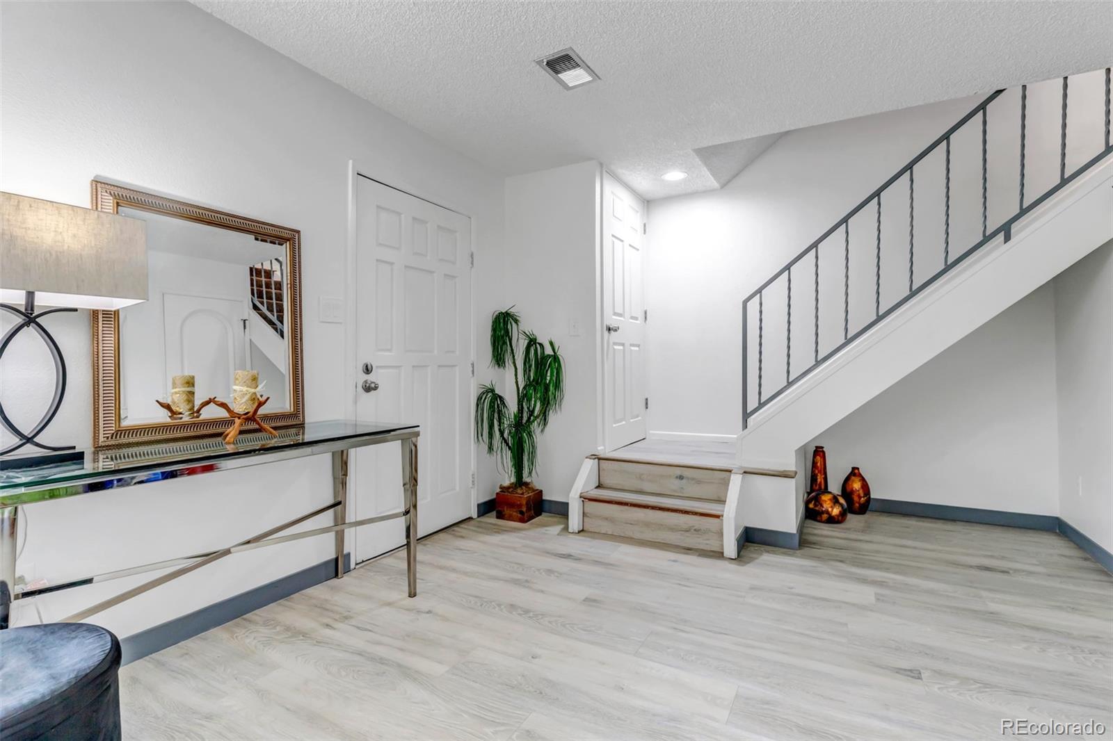 MLS Image #7 for 1195 s troy street,aurora, Colorado