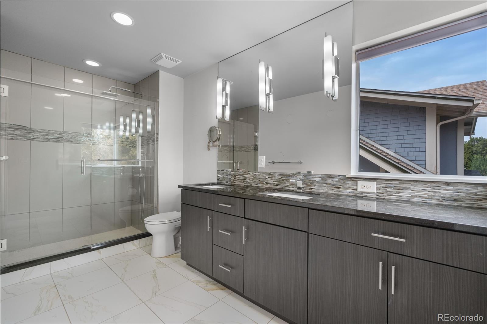 MLS Image #22 for 2047 n race street,denver, Colorado