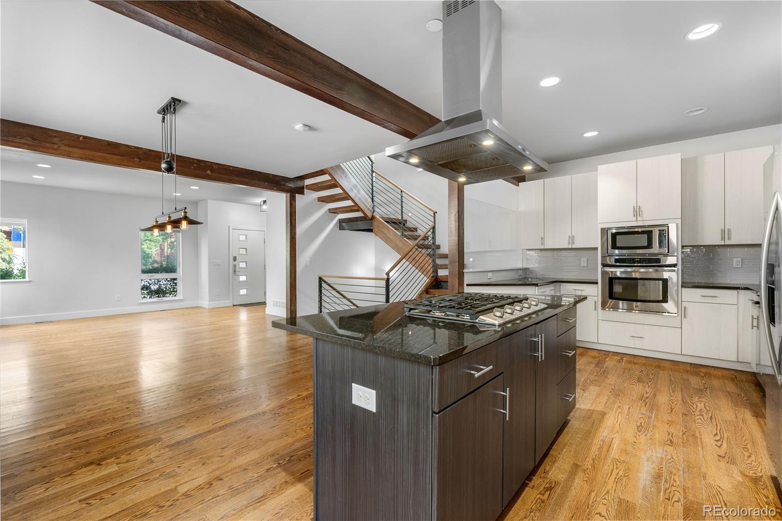 MLS Image #8 for 2047 n race street,denver, Colorado