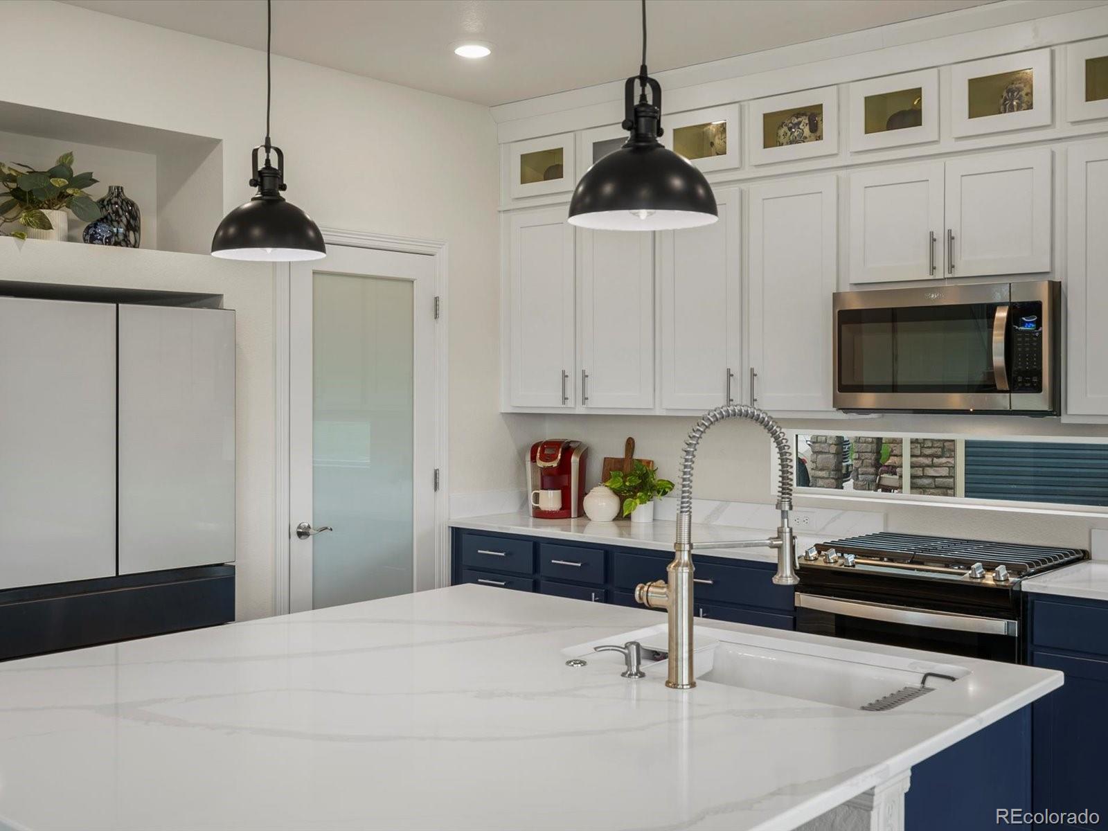 MLS Image #12 for 11033  olathe street,commerce city, Colorado