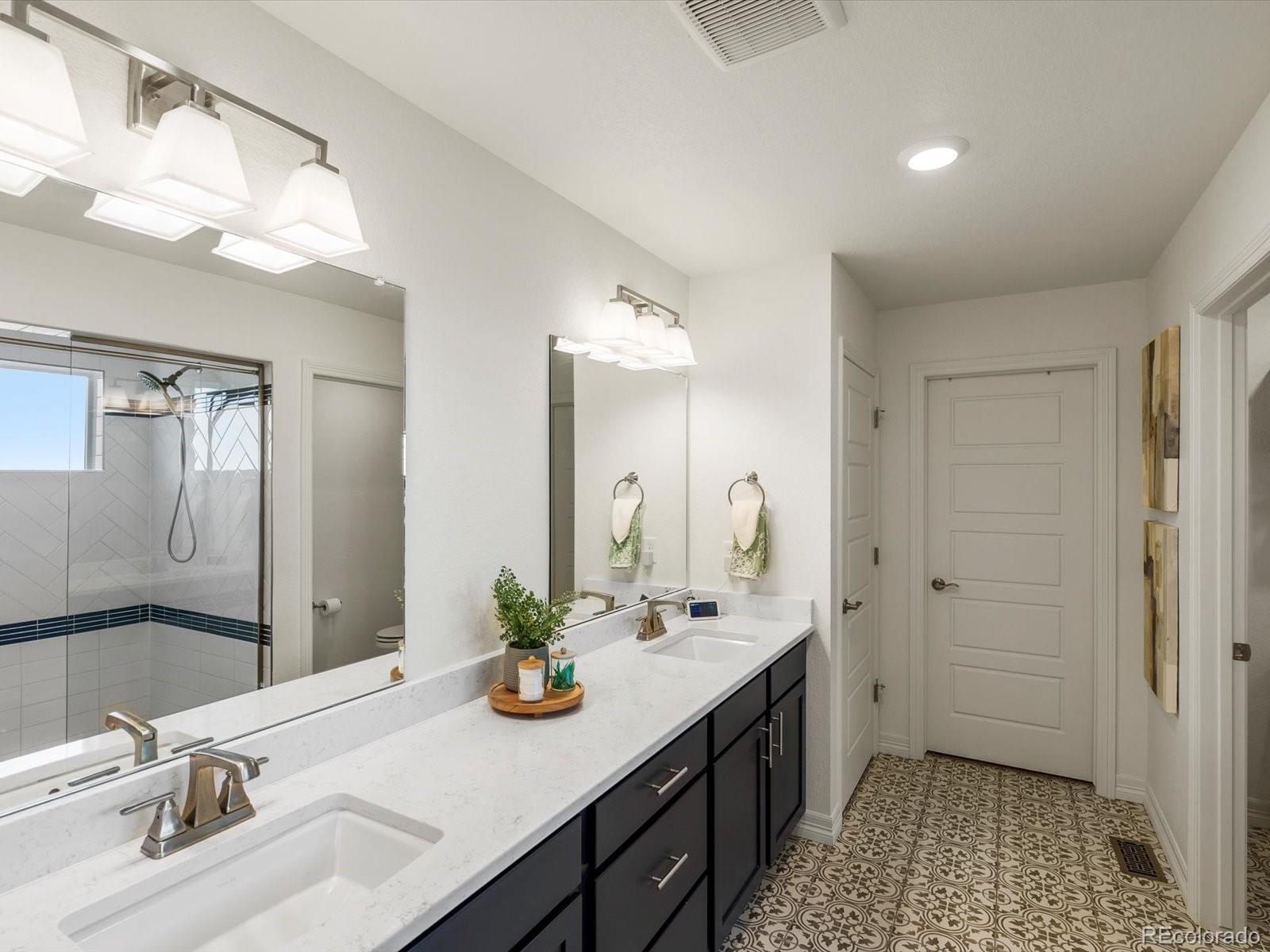 MLS Image #22 for 11033  olathe street,commerce city, Colorado