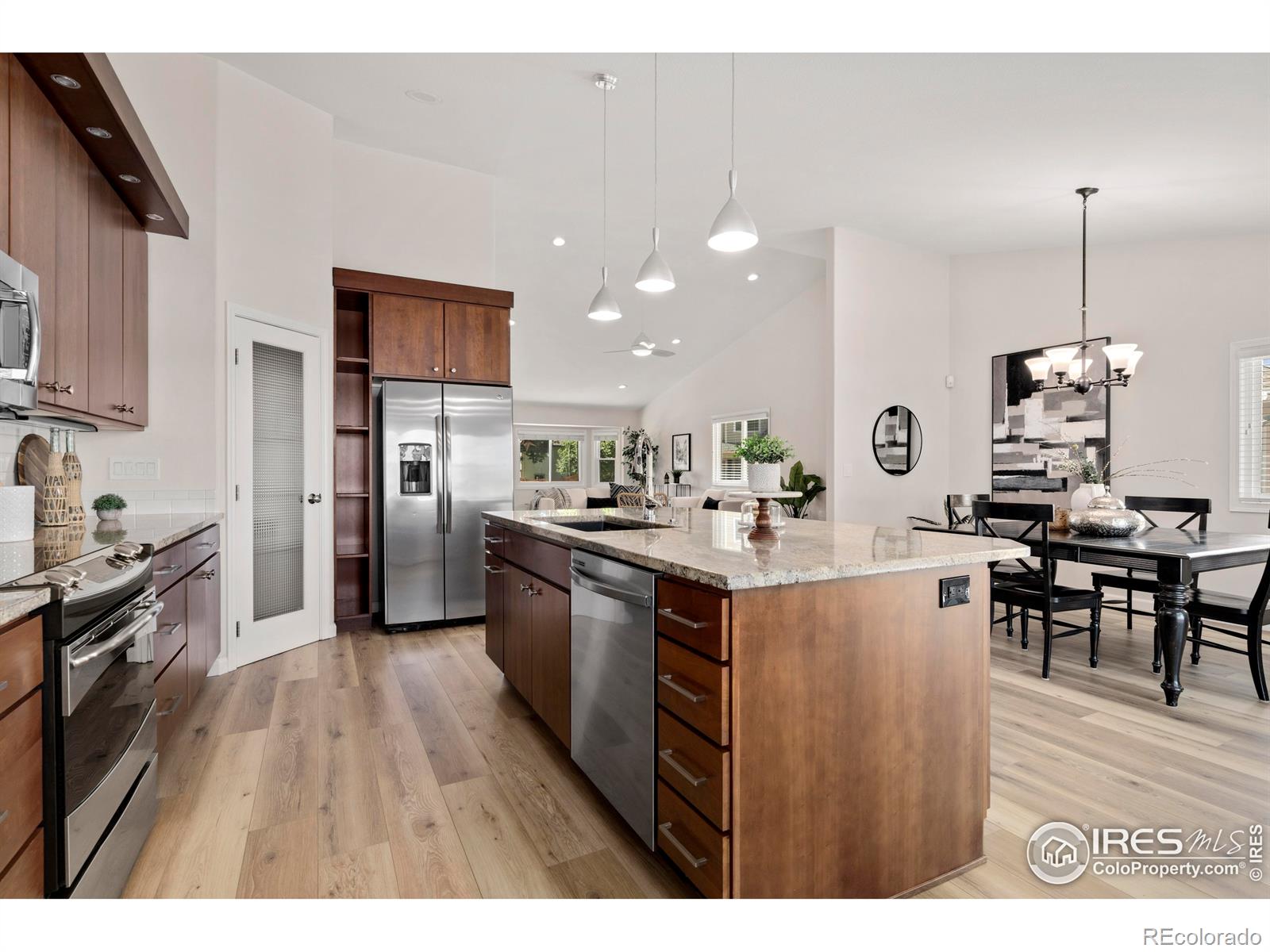 MLS Image #11 for 1493  park drive,loveland, Colorado