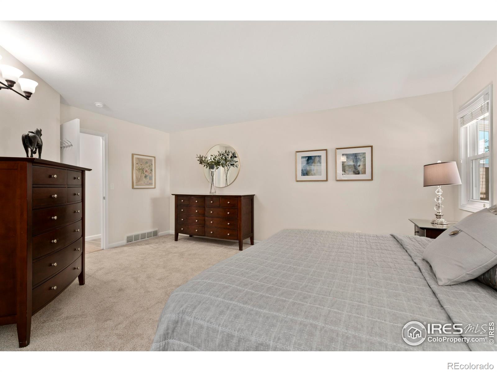 MLS Image #13 for 1493  park drive,loveland, Colorado