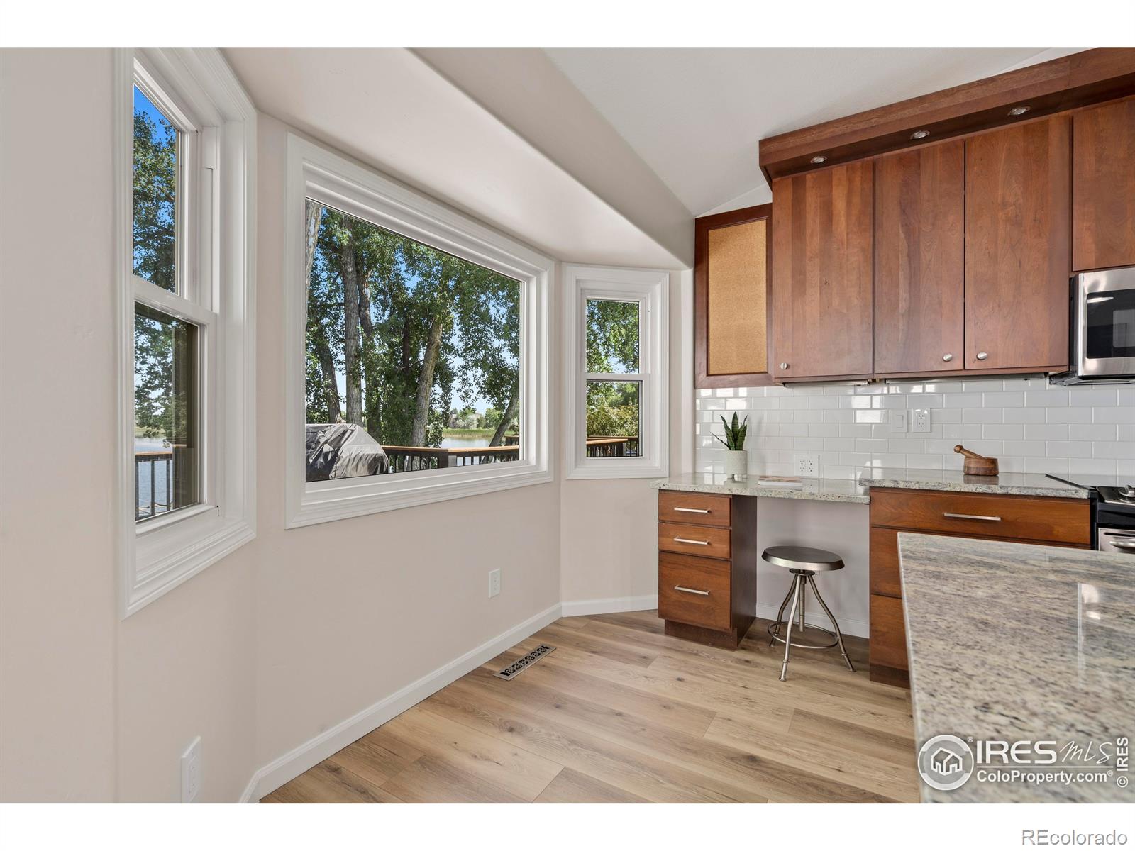 MLS Image #6 for 1493  park drive,loveland, Colorado