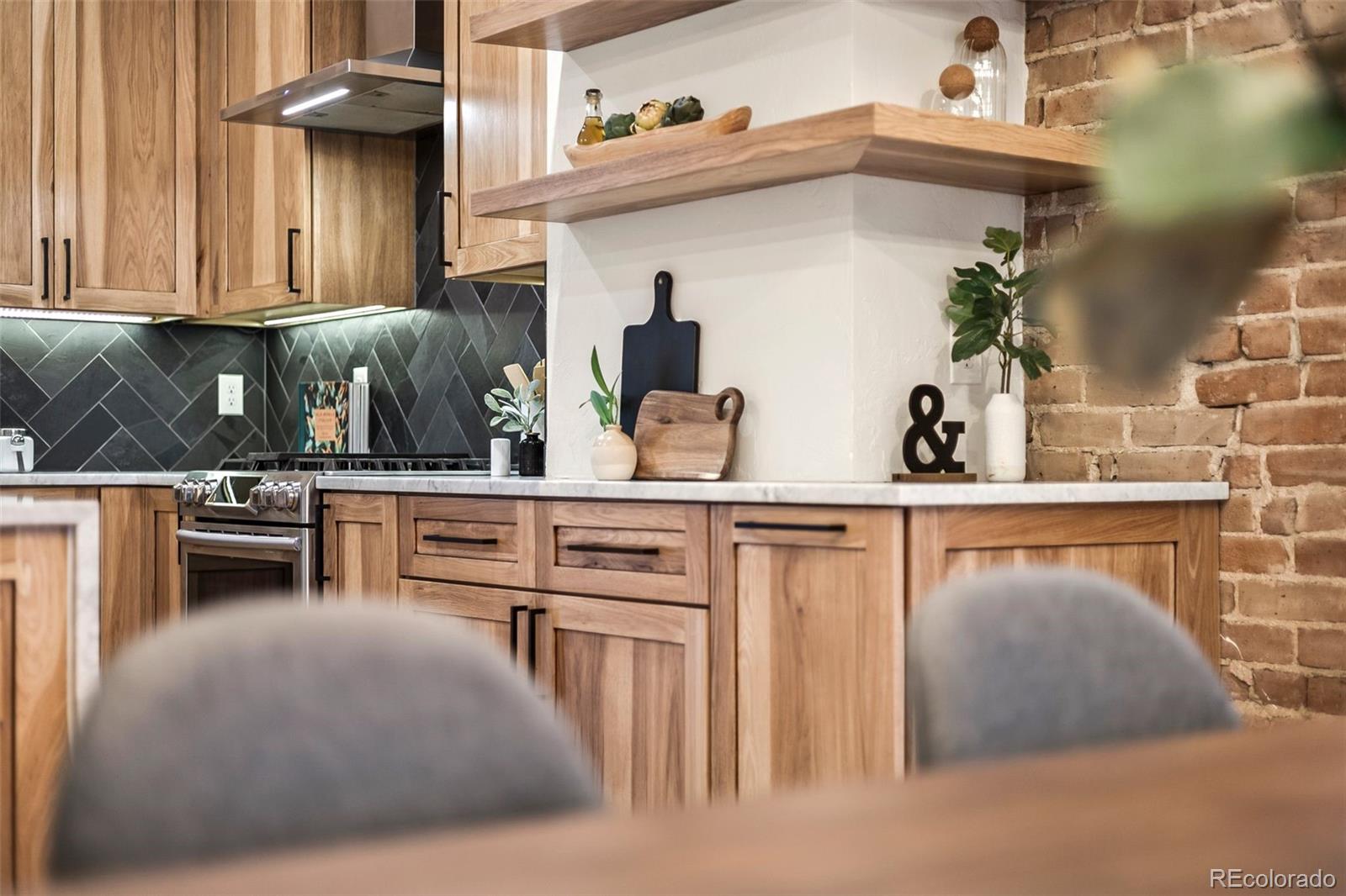 MLS Image #10 for 35 w byers place,denver, Colorado