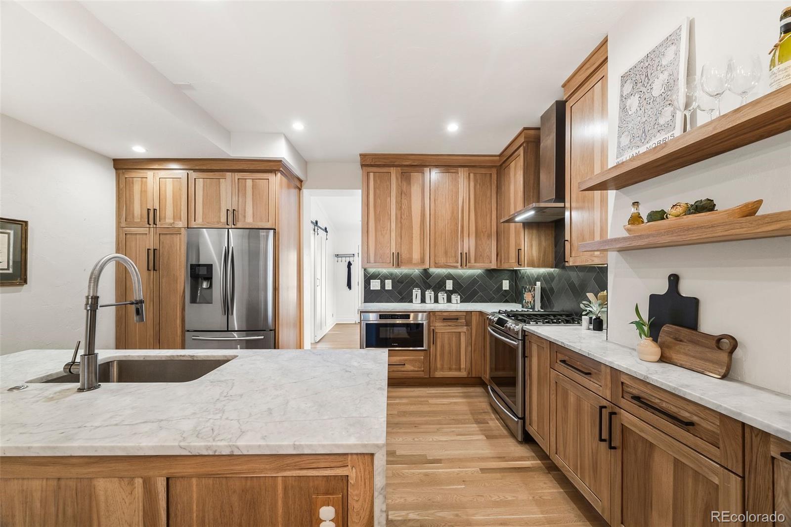 MLS Image #11 for 35 w byers place,denver, Colorado