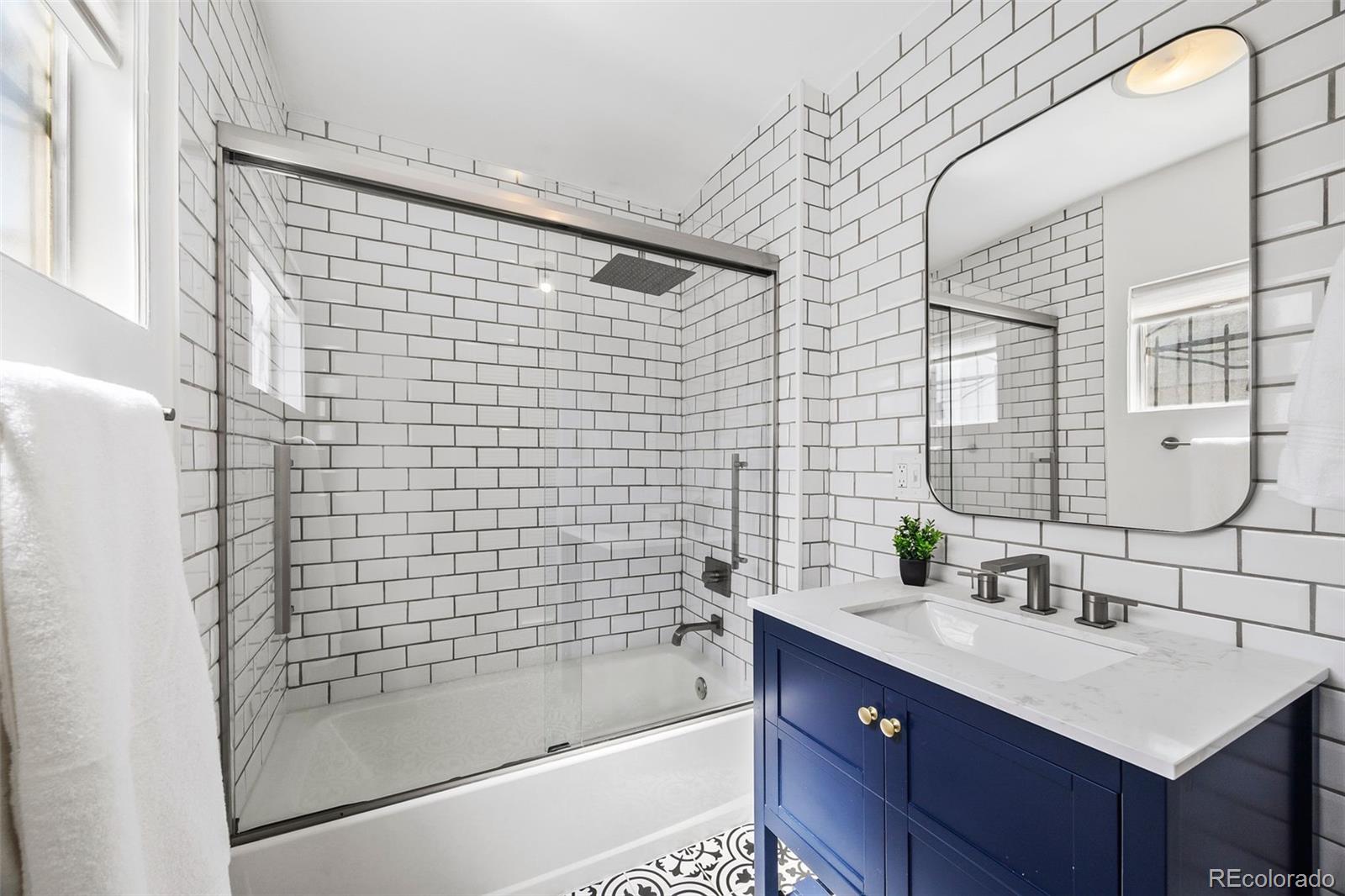 MLS Image #15 for 35 w byers place,denver, Colorado