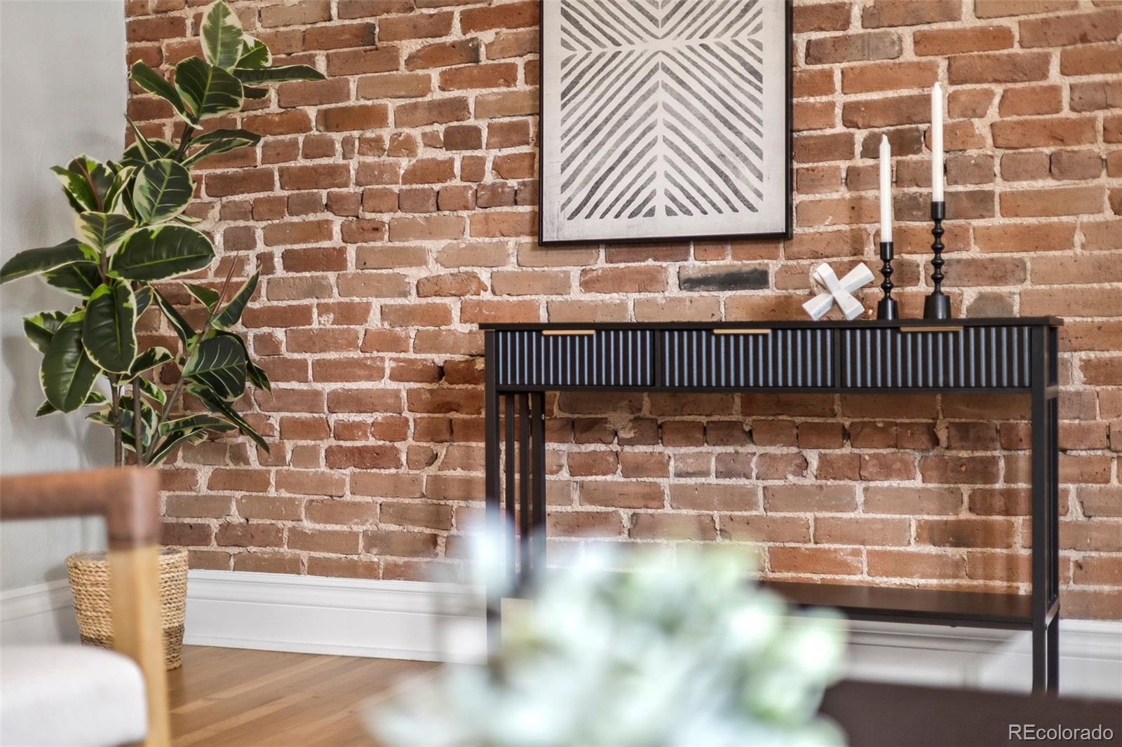 MLS Image #6 for 35 w byers place,denver, Colorado