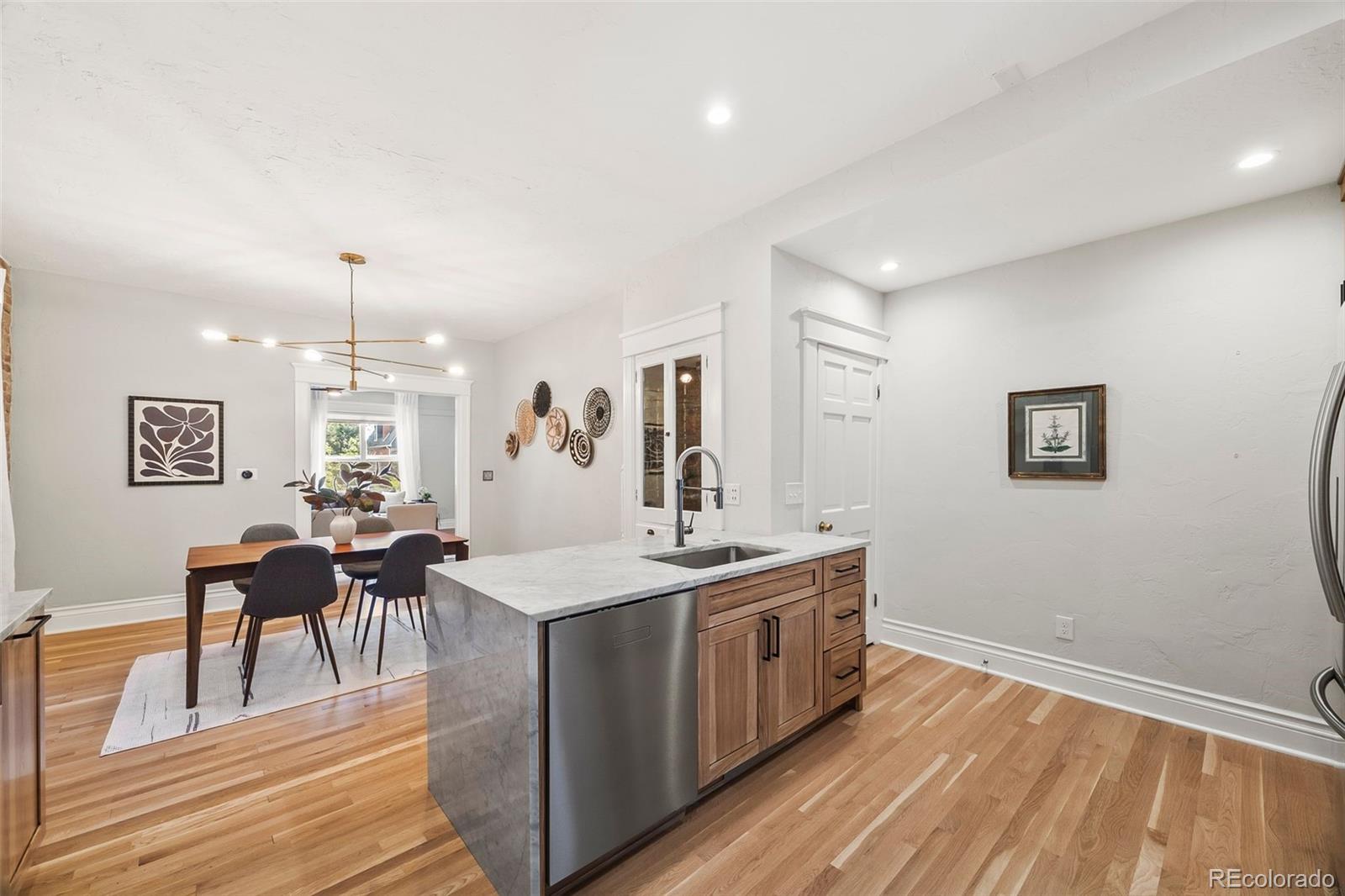MLS Image #8 for 35 w byers place,denver, Colorado