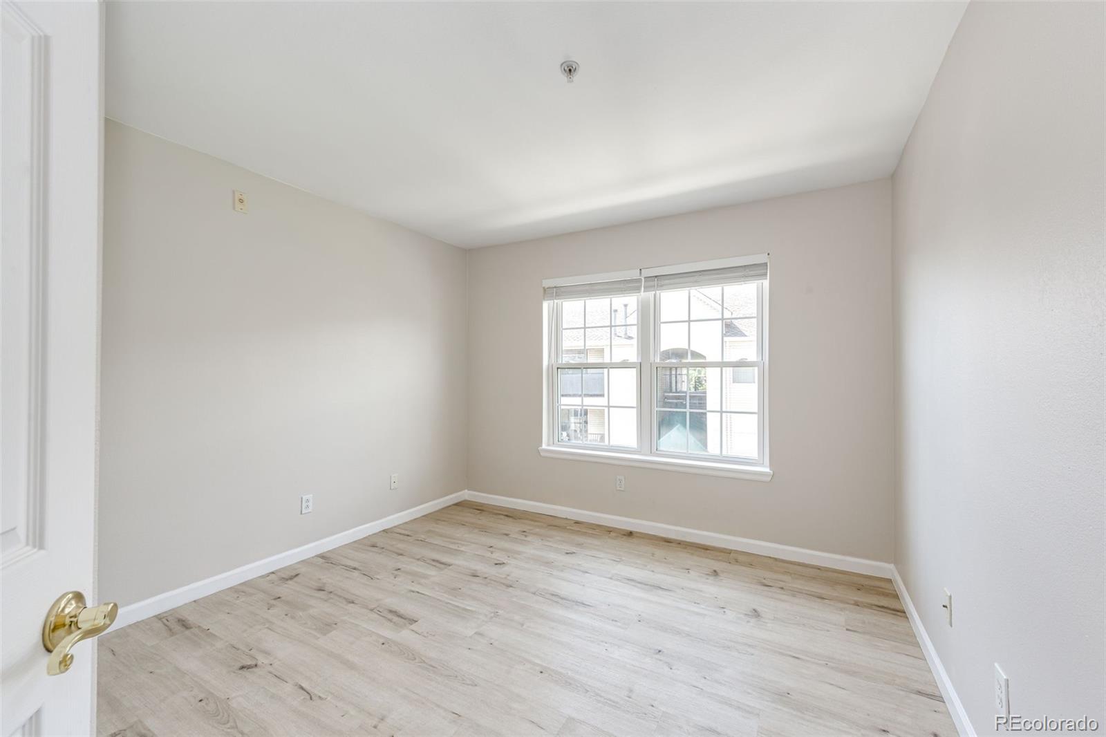 MLS Image #12 for 12233 w cross drive,littleton, Colorado