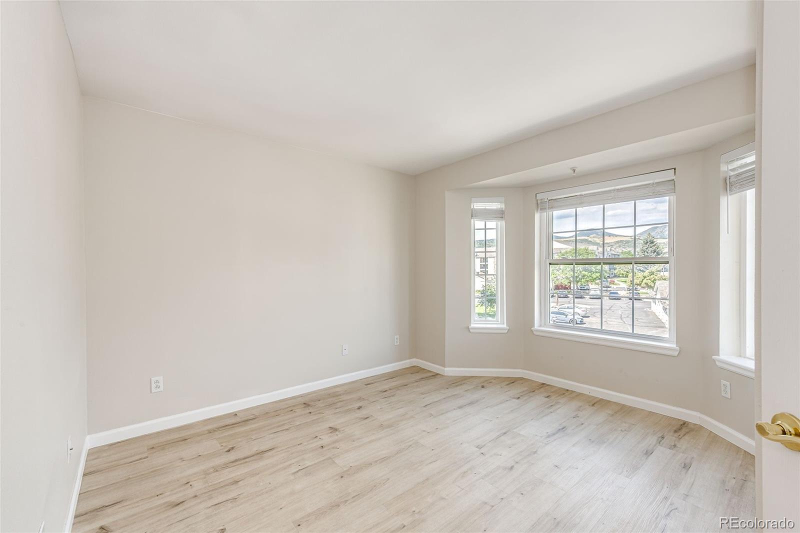 MLS Image #13 for 12233 w cross drive,littleton, Colorado