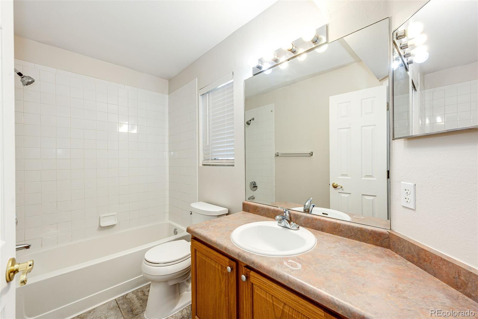 MLS Image #14 for 12233 w cross drive,littleton, Colorado