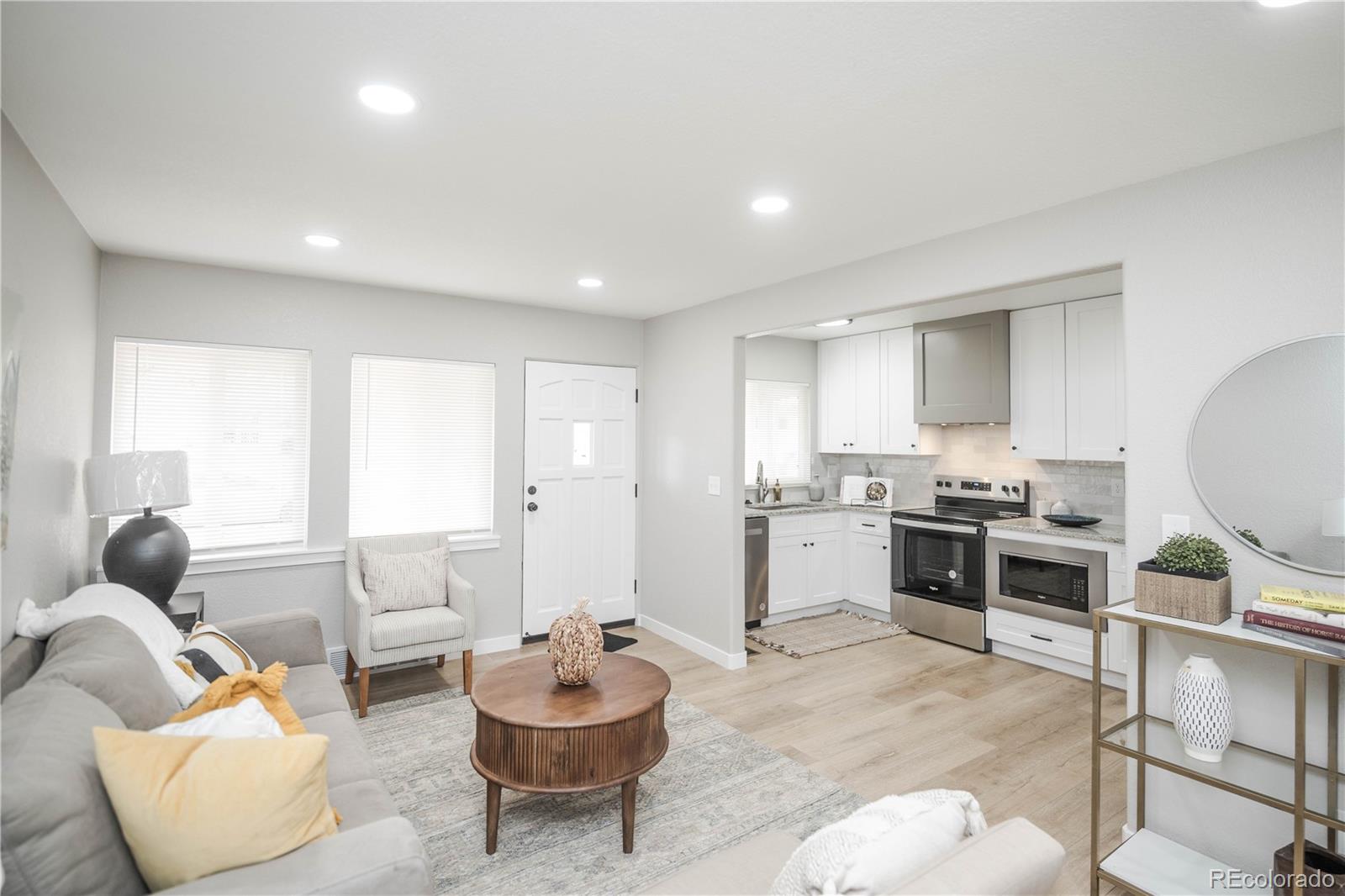 MLS Image #27 for 1150 s taos way,denver, Colorado