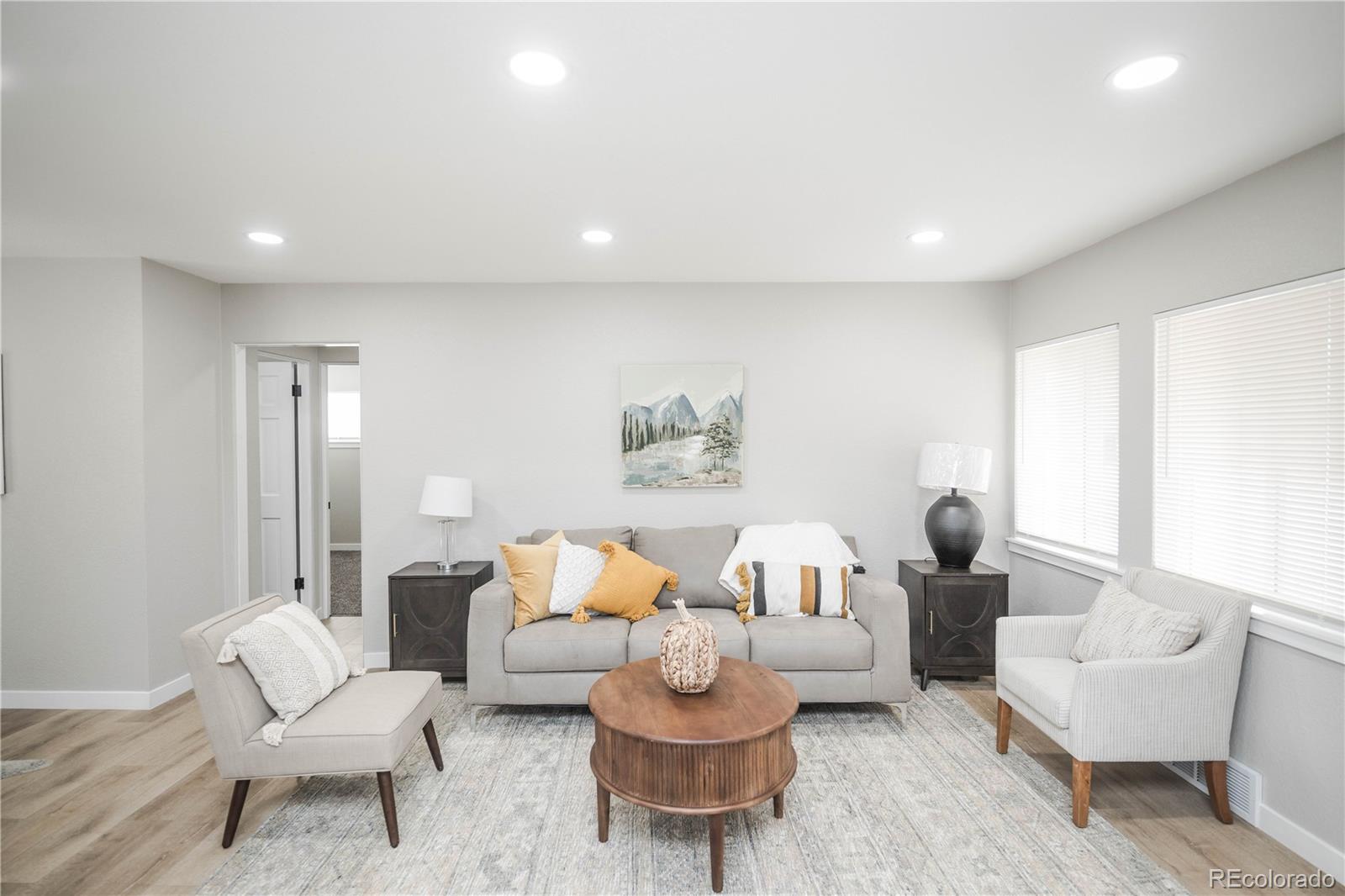 MLS Image #8 for 1150 s taos way,denver, Colorado