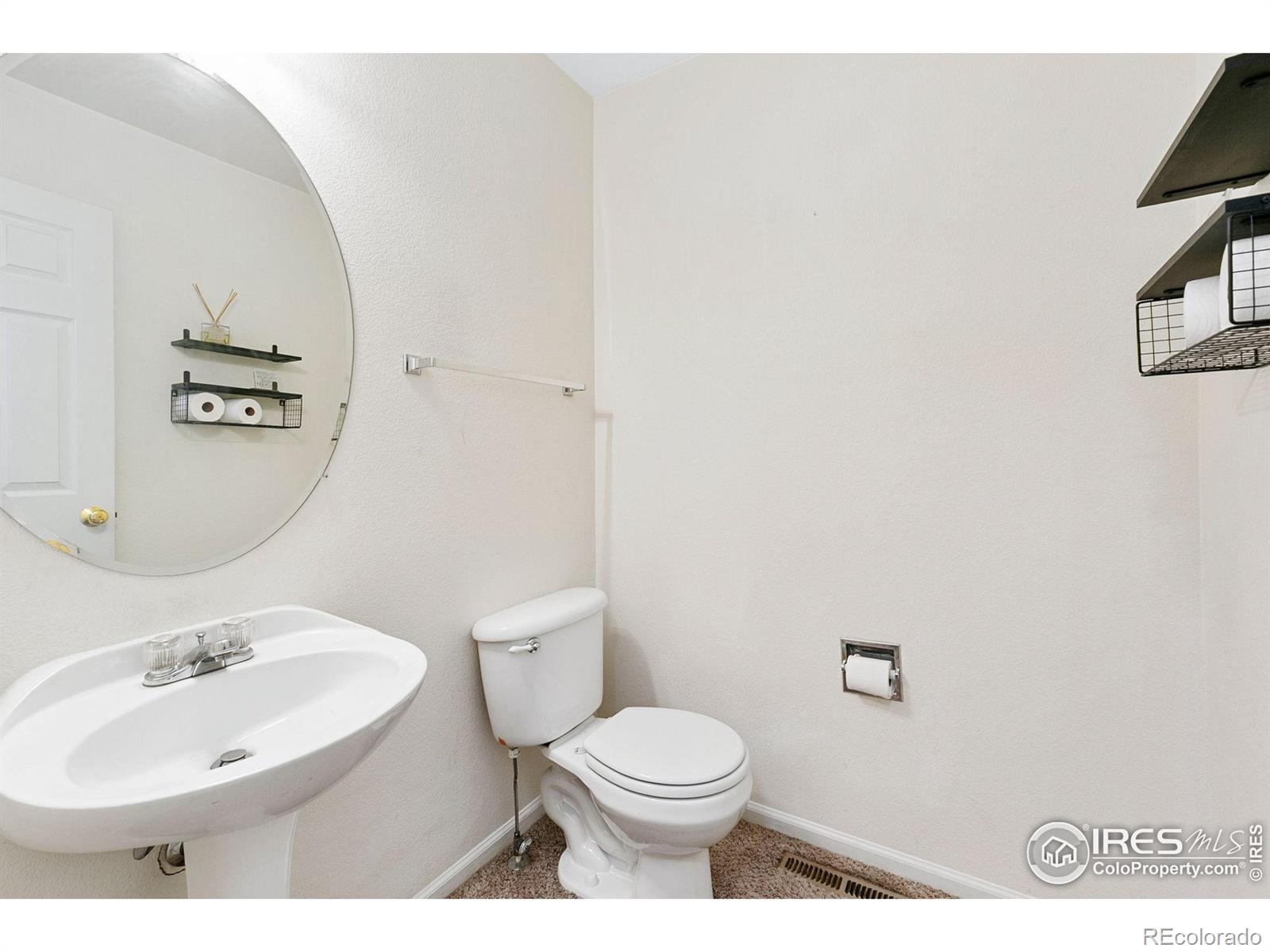 MLS Image #20 for 2138  copper creek drive,fort collins, Colorado
