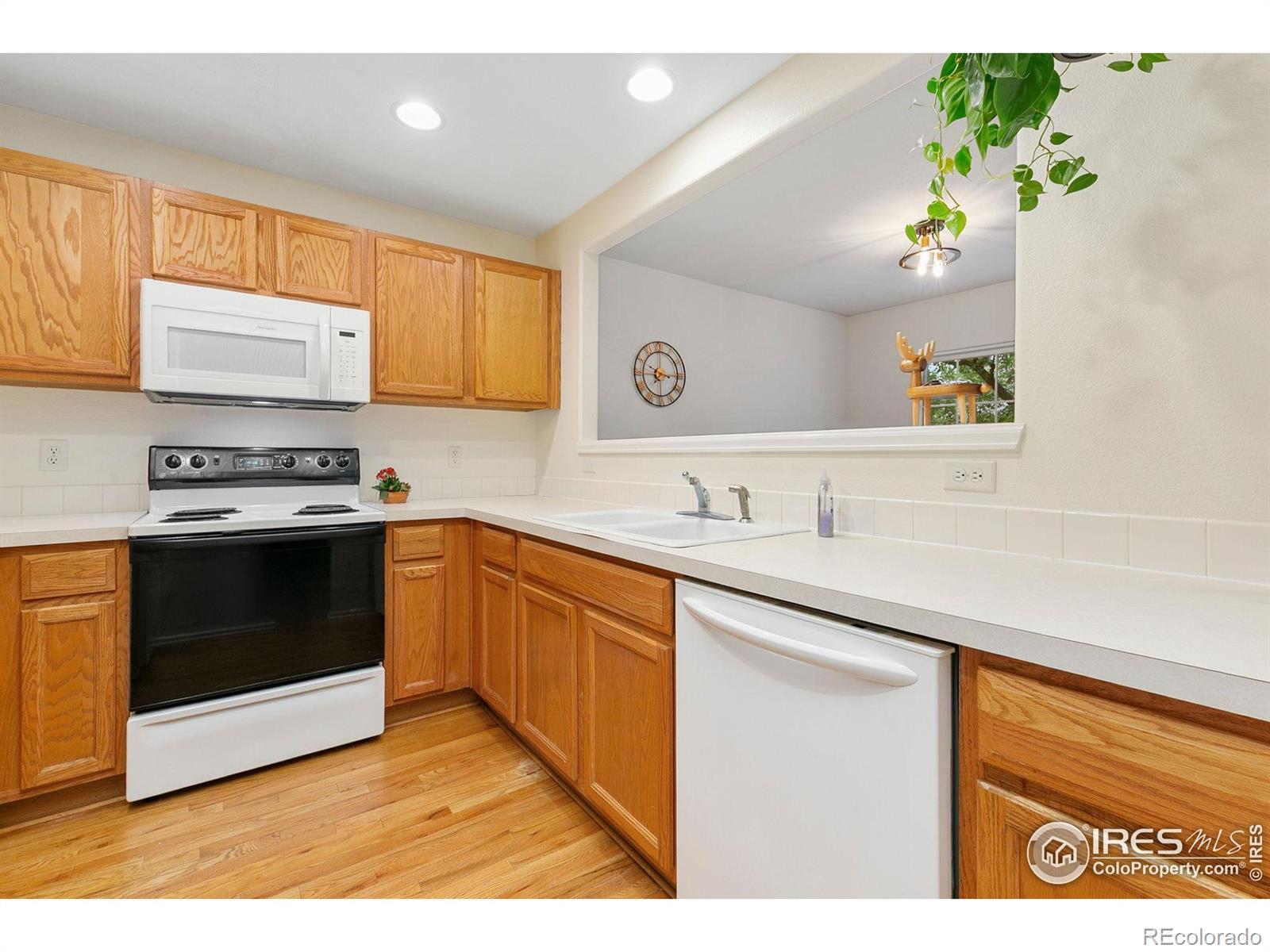 MLS Image #9 for 2138  copper creek drive,fort collins, Colorado