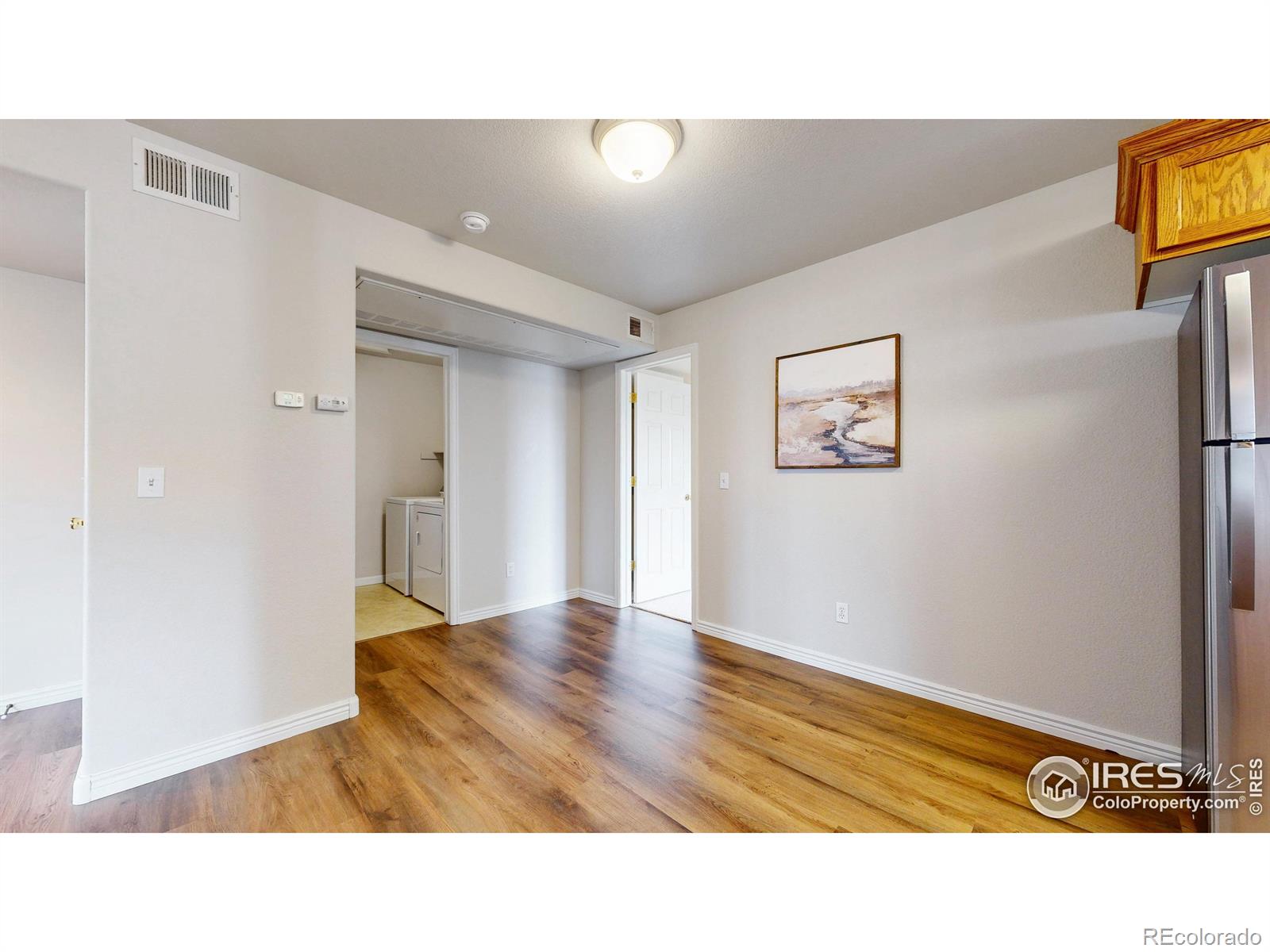 MLS Image #10 for 1335  lake circle,windsor, Colorado