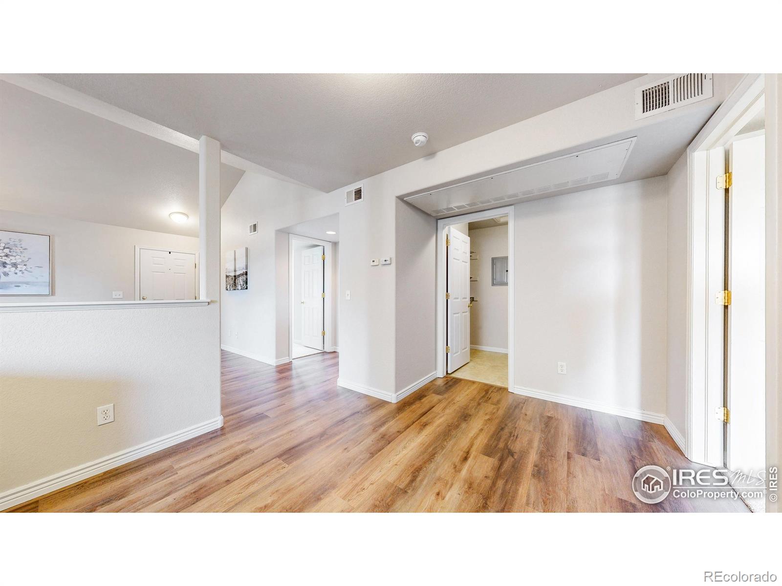 MLS Image #9 for 1335  lake circle,windsor, Colorado