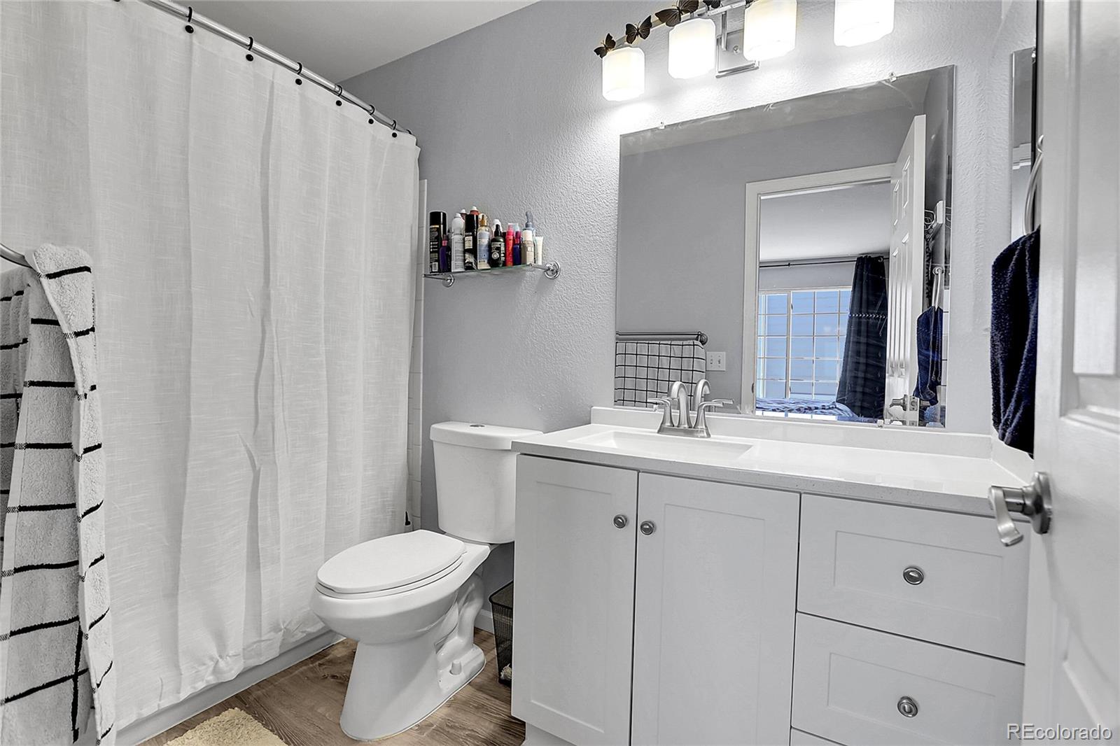 MLS Image #12 for 19152 e wyoming place,aurora, Colorado