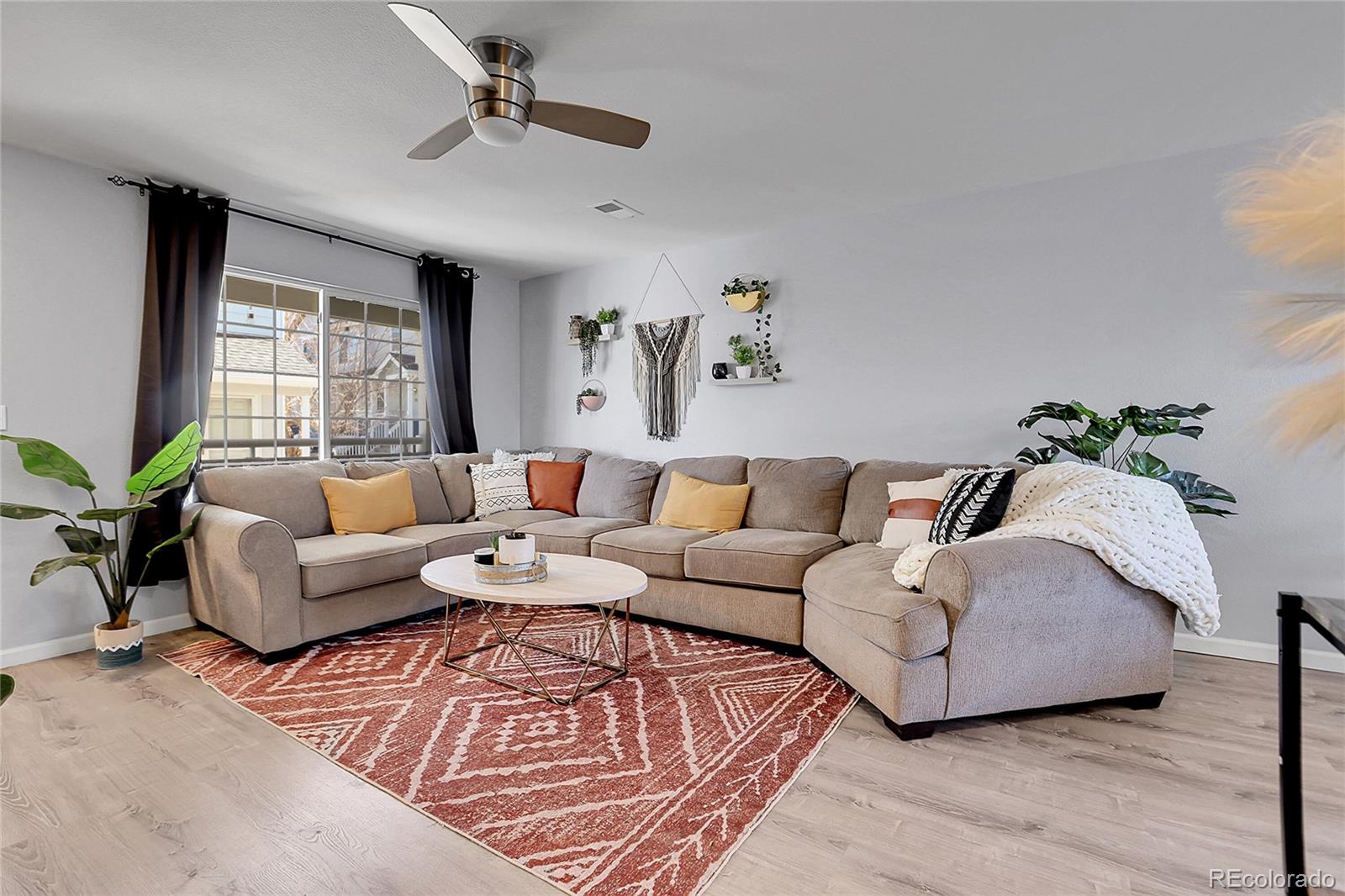 MLS Image #2 for 19152 e wyoming place,aurora, Colorado