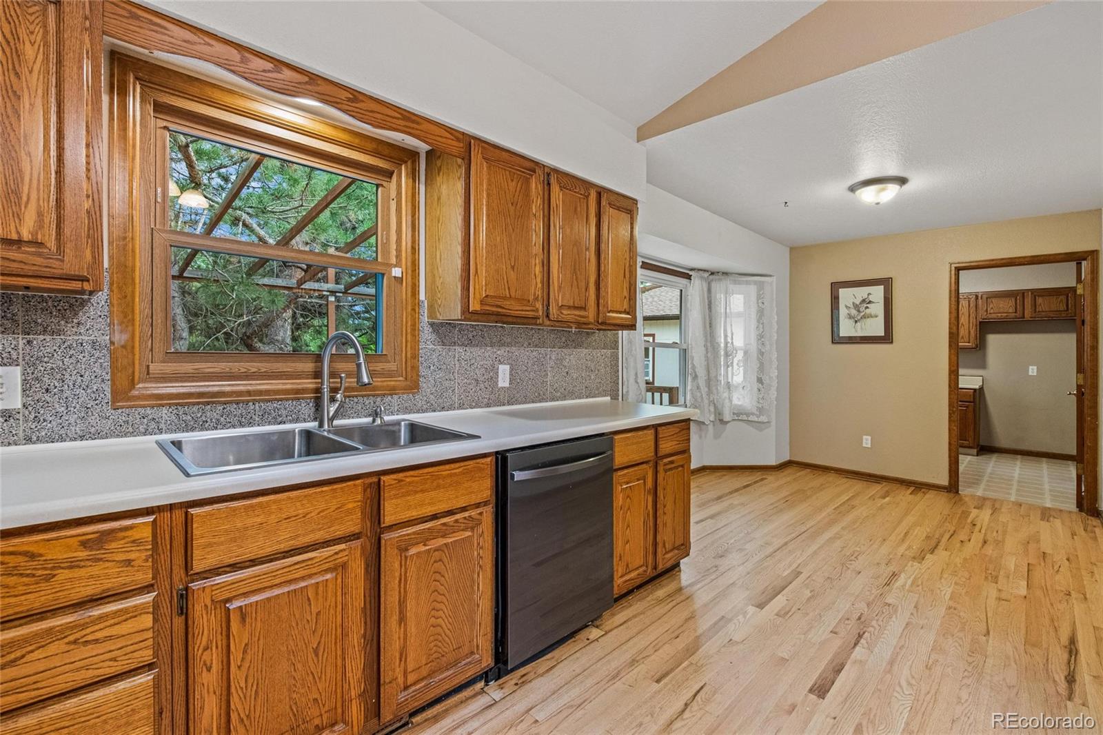MLS Image #11 for 14238 w 58th place,arvada, Colorado