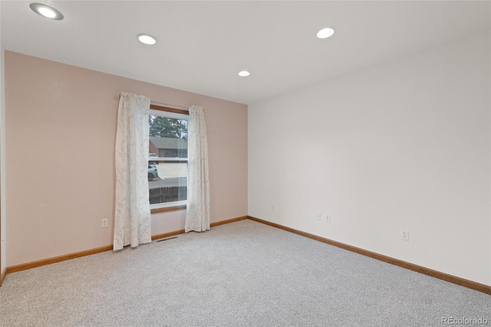 MLS Image #22 for 14238 w 58th place,arvada, Colorado