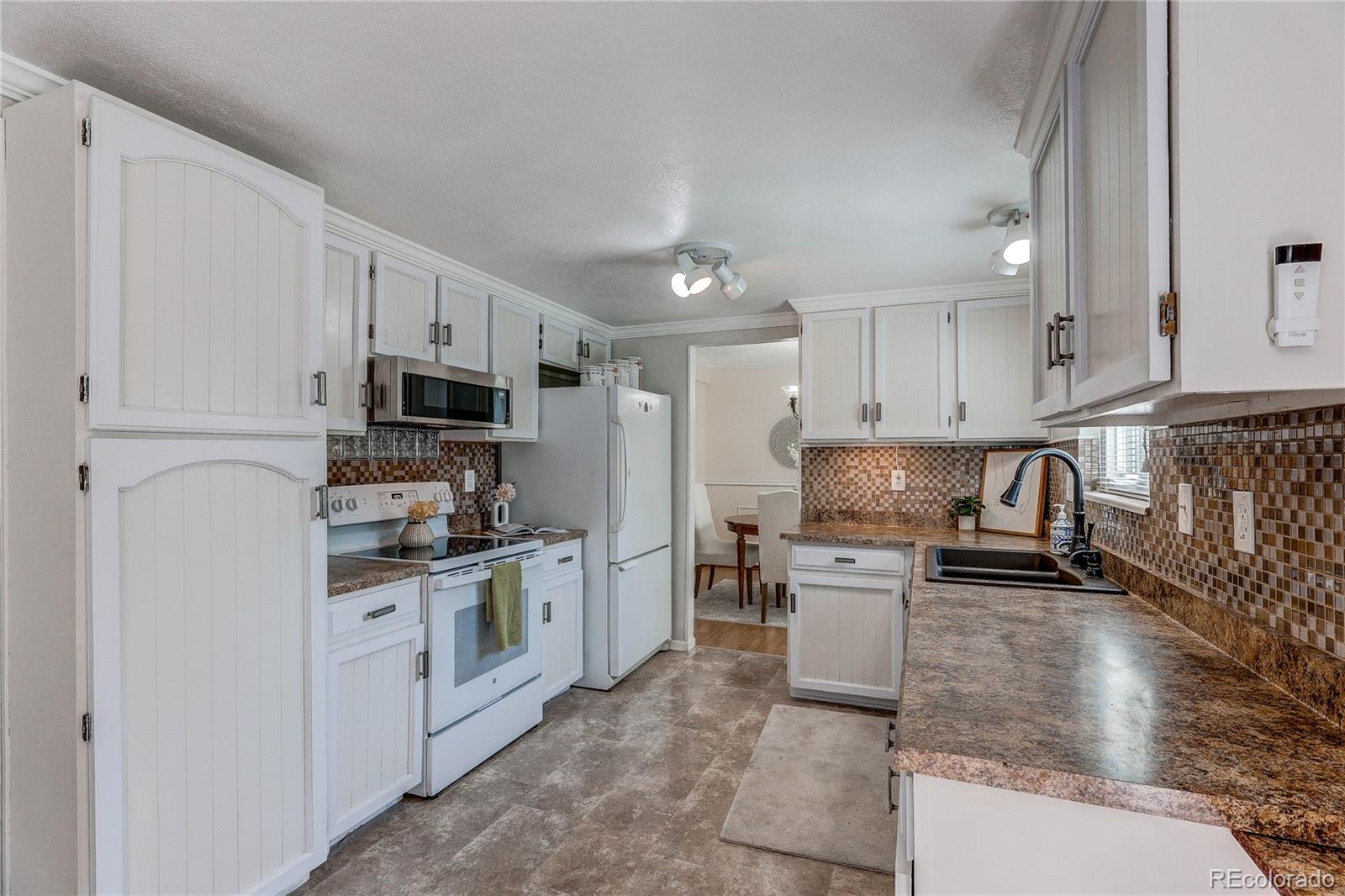 MLS Image #18 for 5468 e briarwood circle,centennial, Colorado