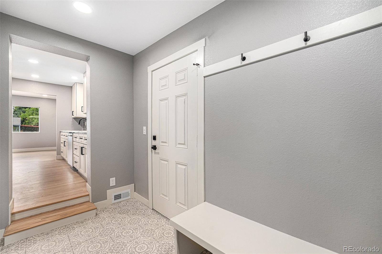 MLS Image #14 for 3440 w evans avenue,denver, Colorado