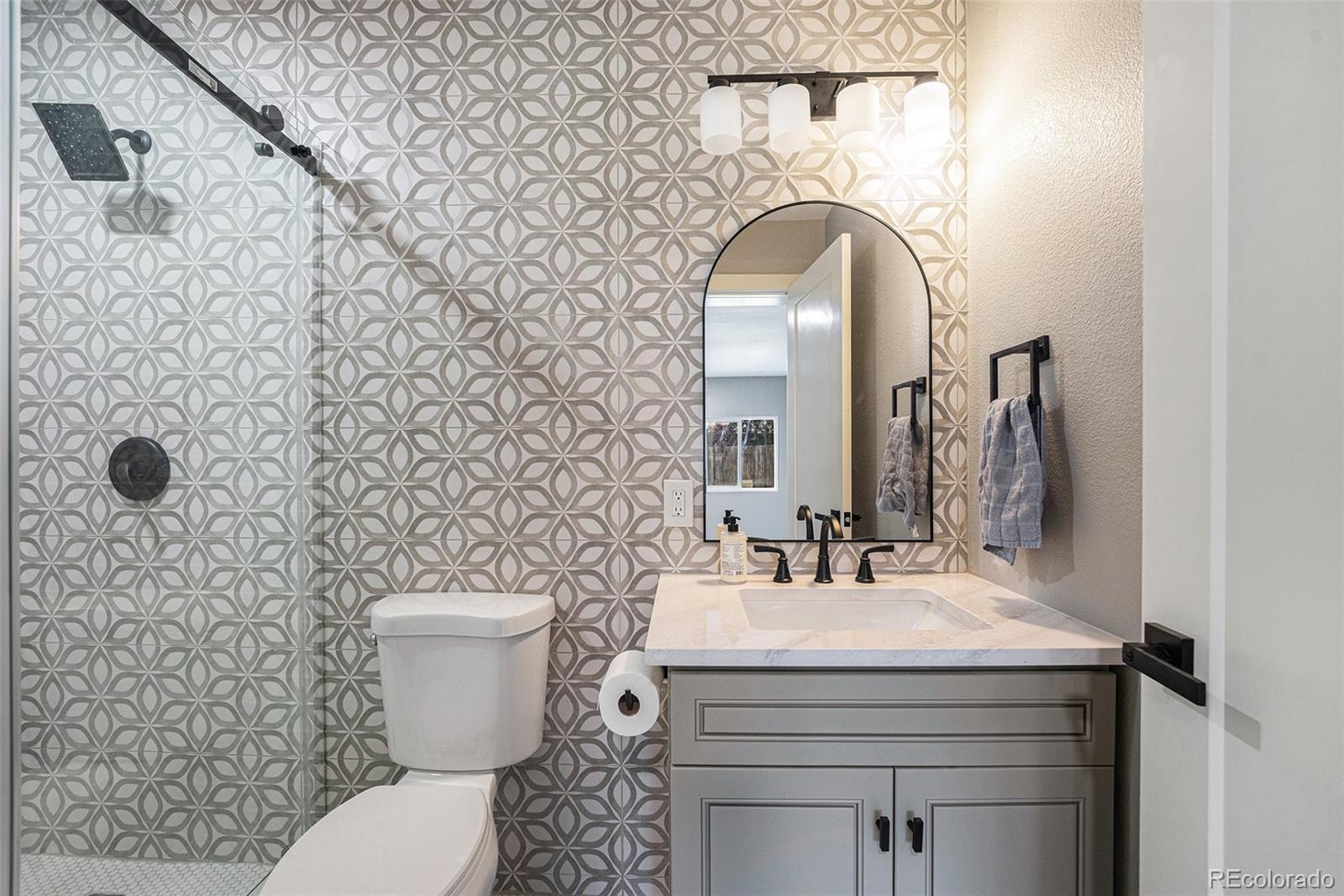 MLS Image #20 for 3440 w evans avenue,denver, Colorado