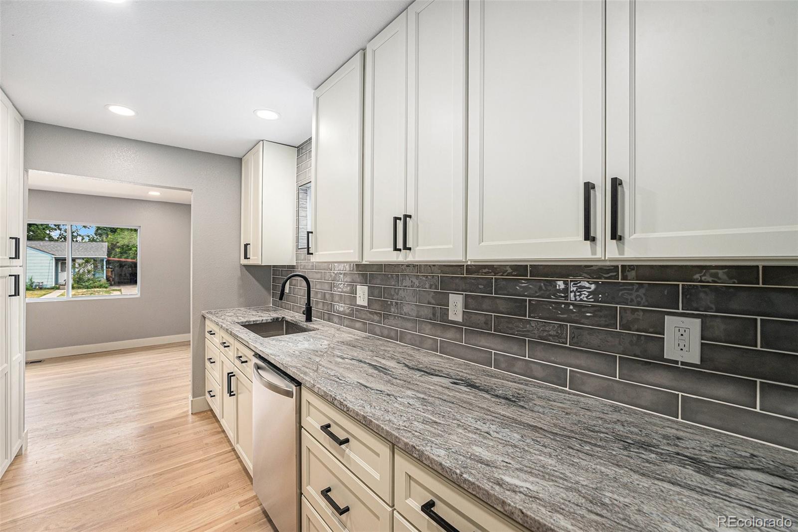 MLS Image #7 for 3440 w evans avenue,denver, Colorado