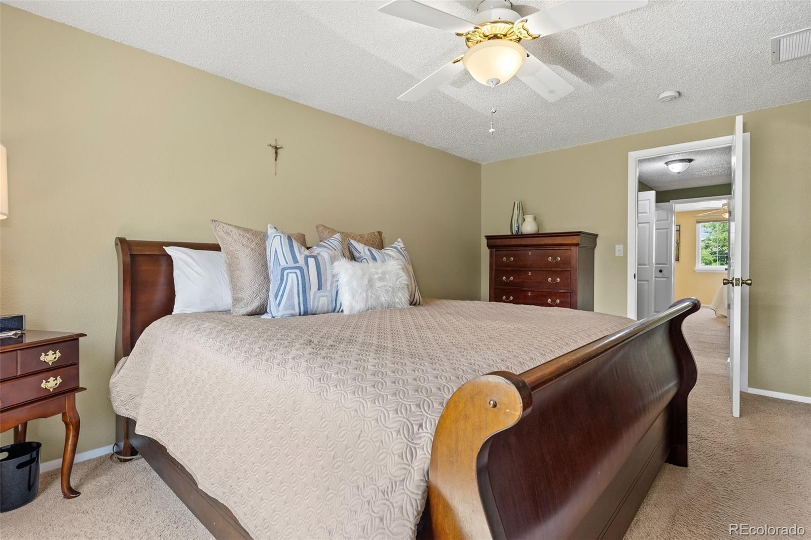 MLS Image #17 for 22276 e oberlin place,aurora, Colorado