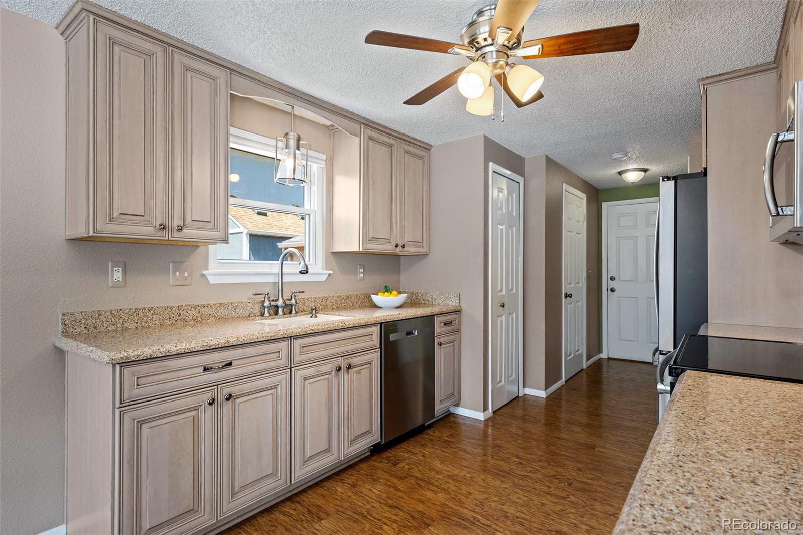 MLS Image #9 for 22276 e oberlin place,aurora, Colorado