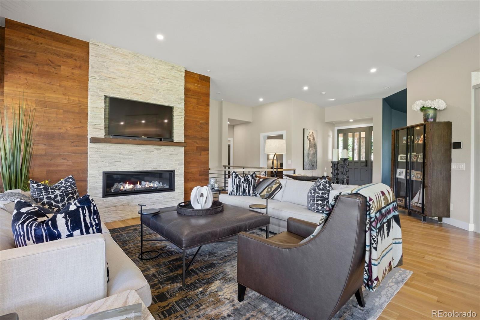 MLS Image #3 for 3209  country club parkway,castle rock, Colorado