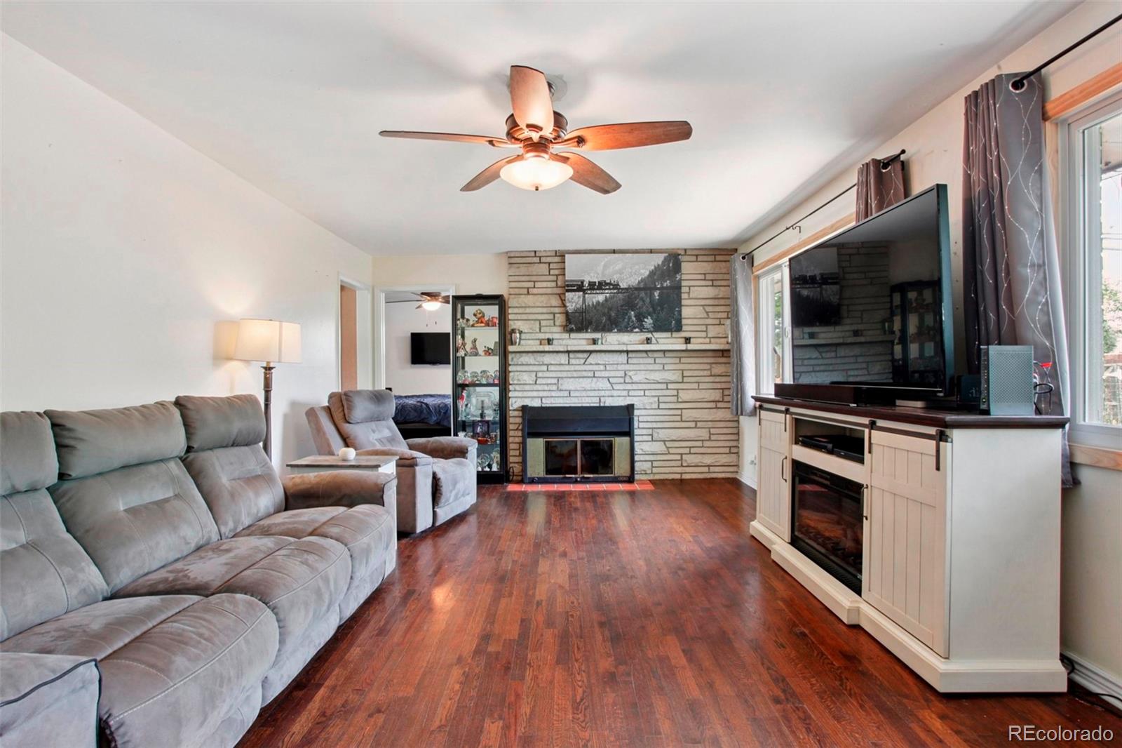 MLS Image #13 for 8780  essex street,denver, Colorado