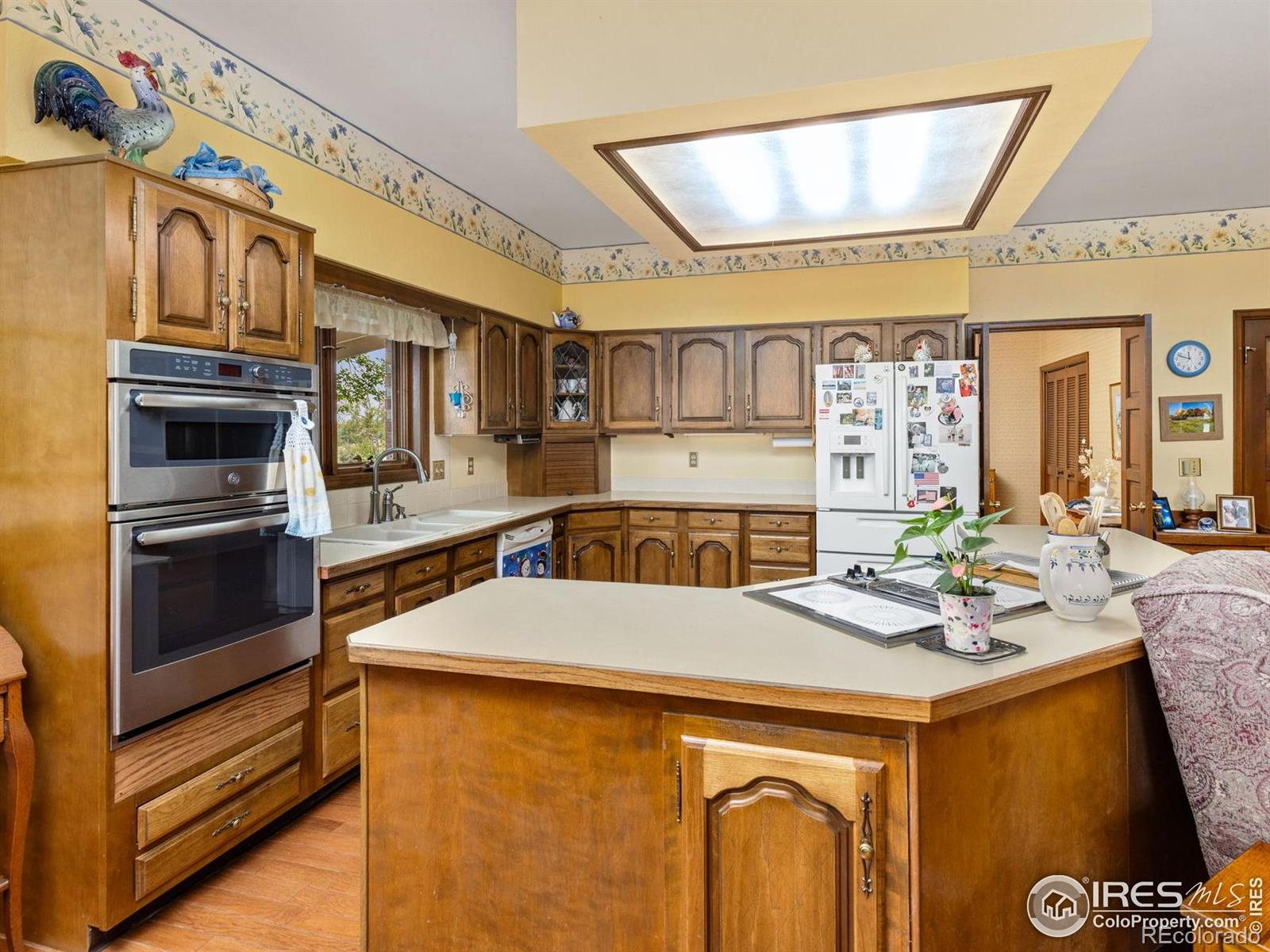 MLS Image #10 for 1013  berkeley court,longmont, Colorado