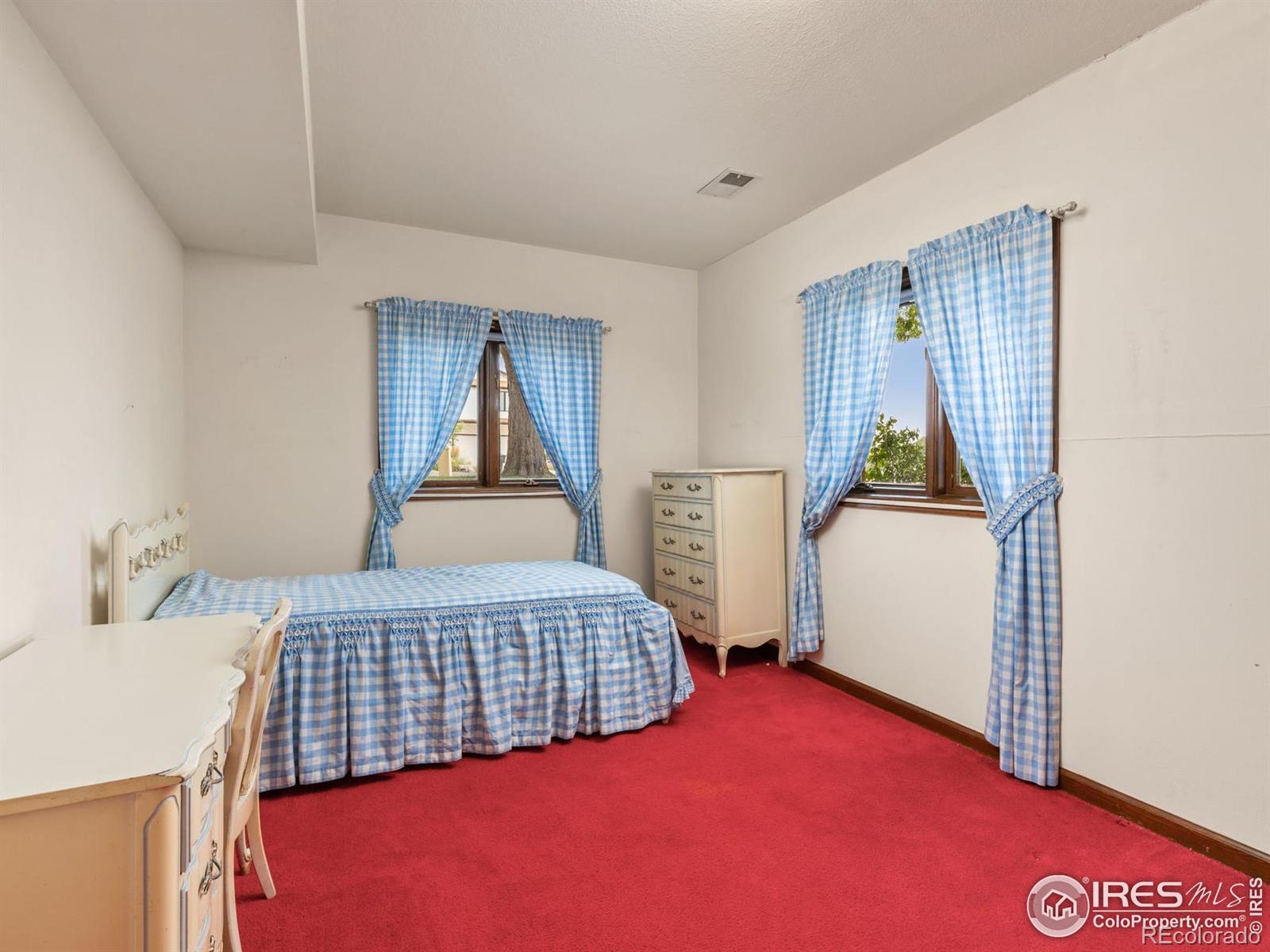MLS Image #16 for 1013  berkeley court,longmont, Colorado