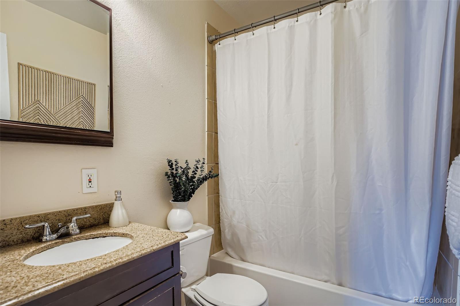 MLS Image #15 for 8841 w louisiana place,lakewood, Colorado