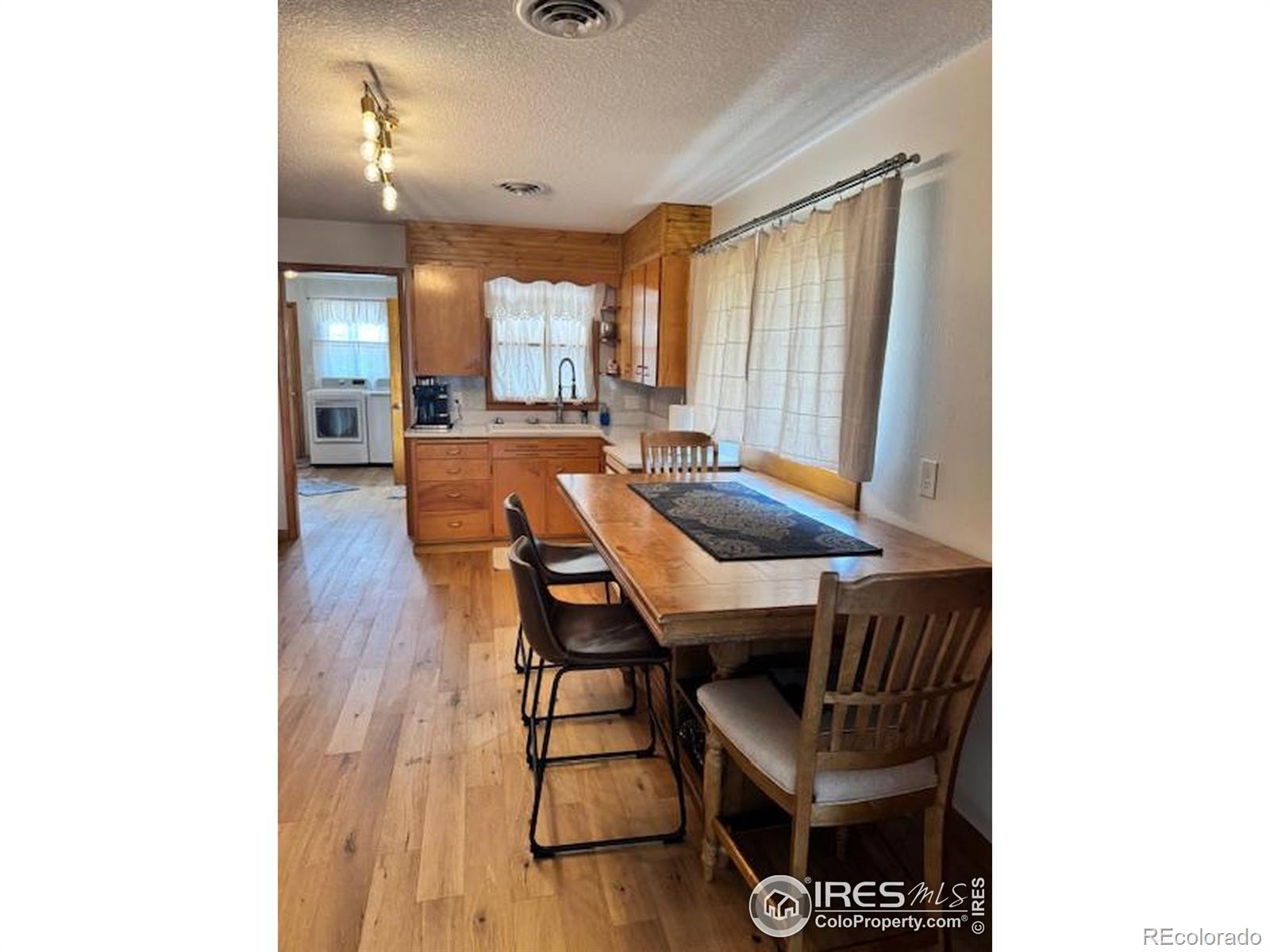 MLS Image #5 for 315 e emerson street,holyoke, Colorado