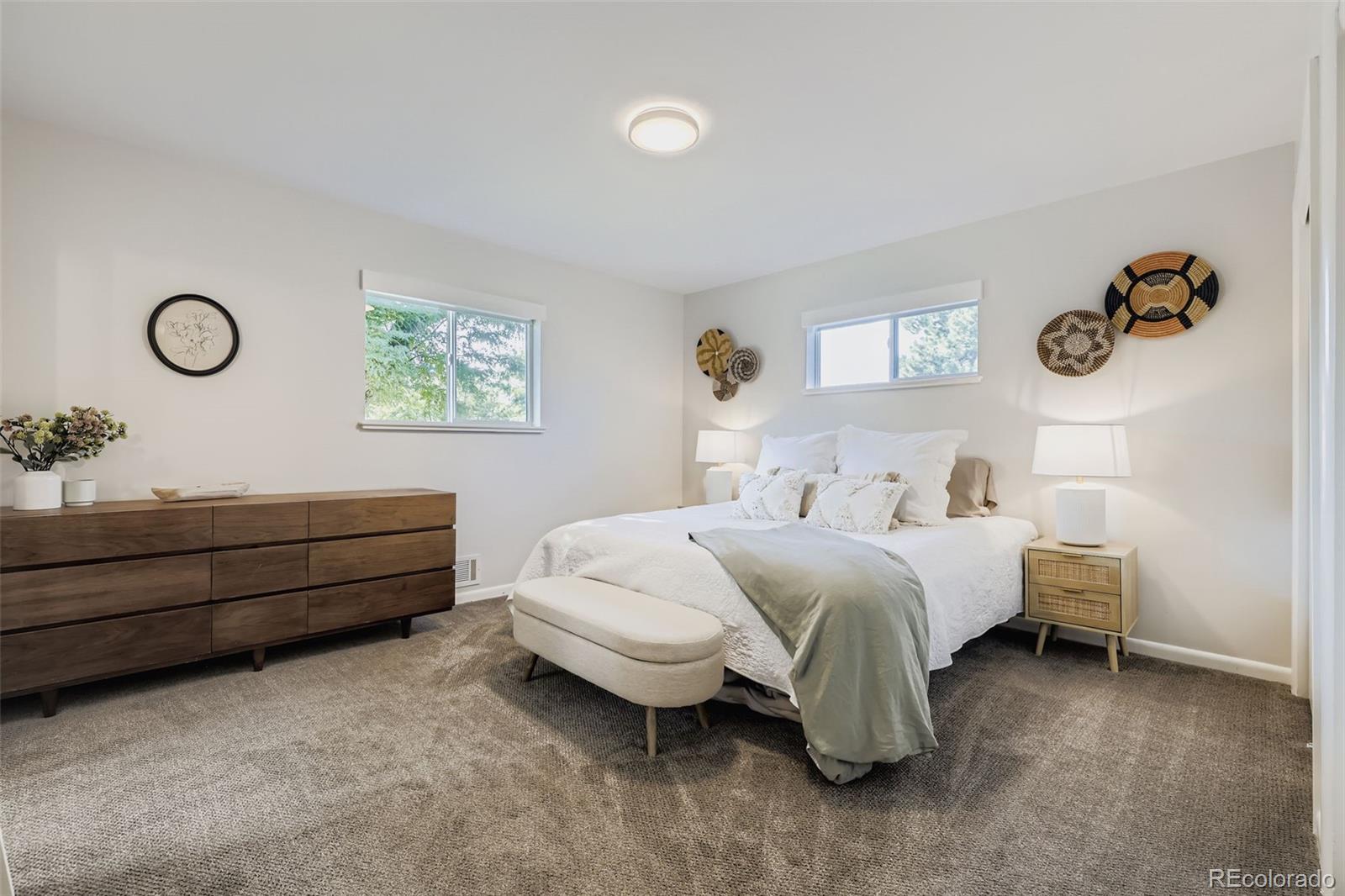 MLS Image #11 for 633 w longview avenue,littleton, Colorado