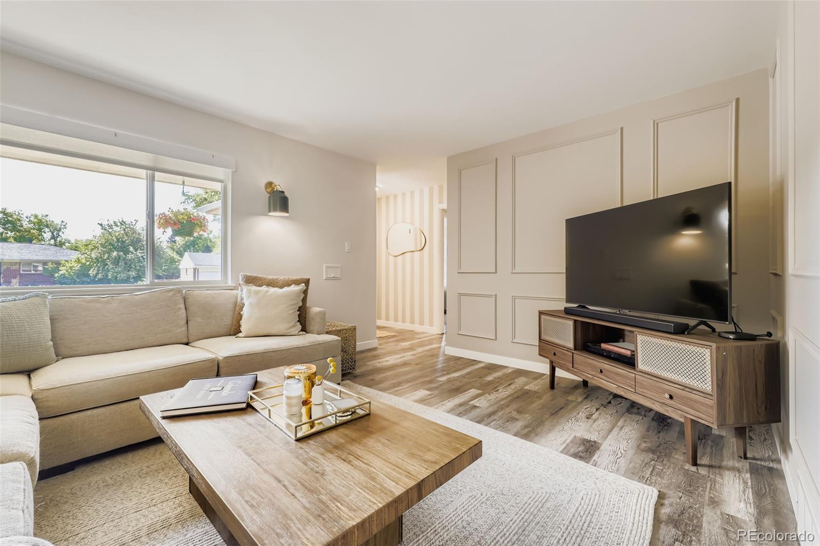 MLS Image #3 for 633 w longview avenue,littleton, Colorado
