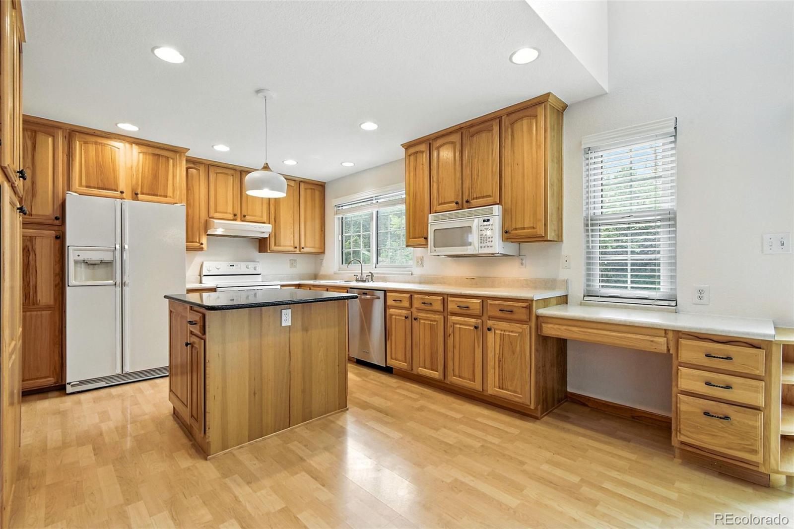 MLS Image #10 for 6522 w 81st avenue,arvada, Colorado