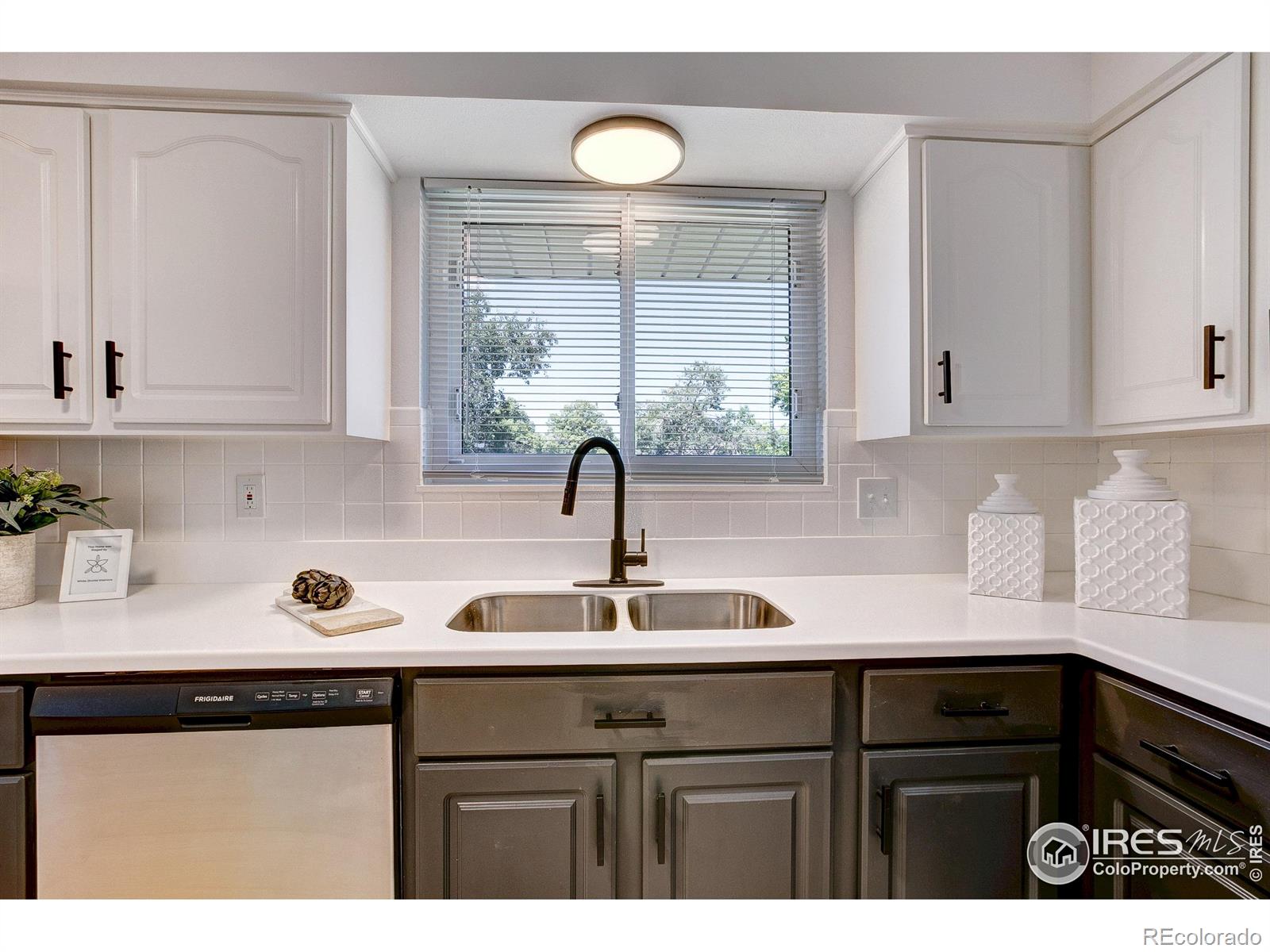 MLS Image #6 for 12802 e nevada circle,aurora, Colorado