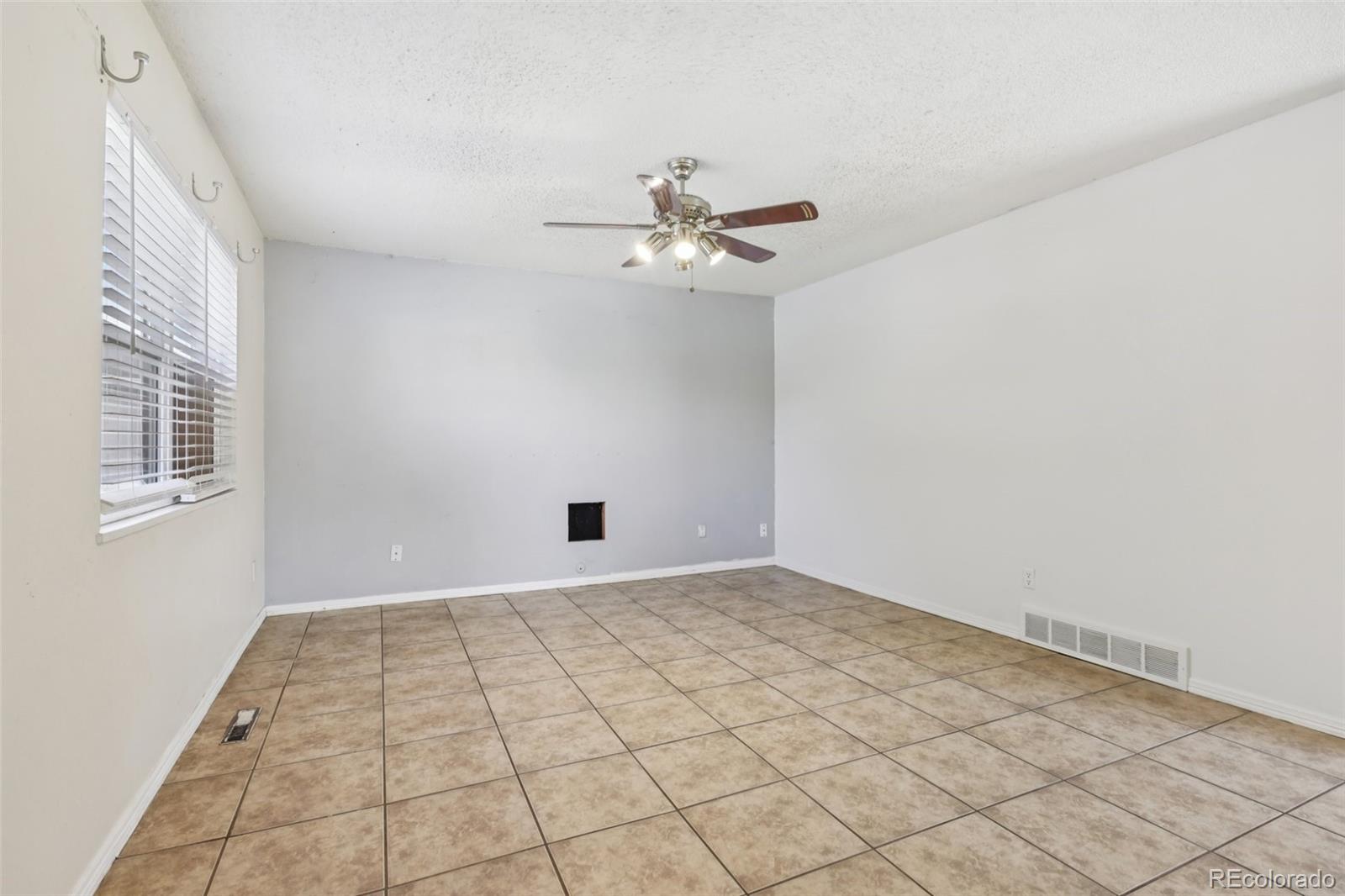 MLS Image #4 for 2106  wedgewood drive,greeley, Colorado