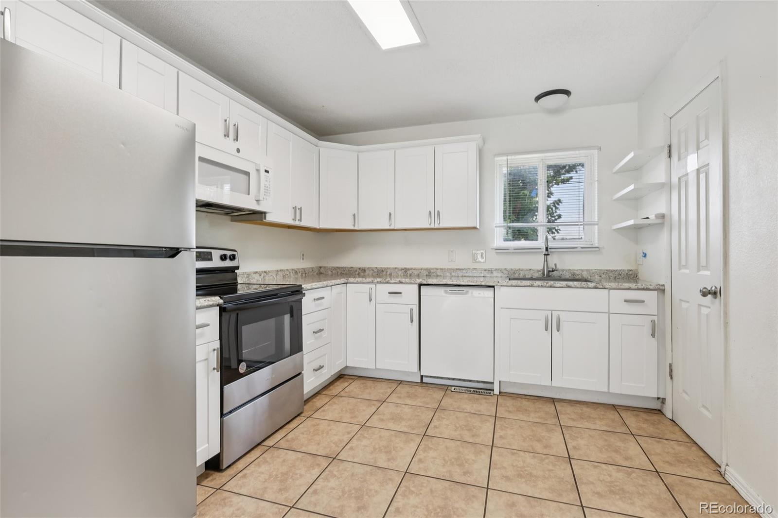 MLS Image #5 for 2106  wedgewood drive,greeley, Colorado
