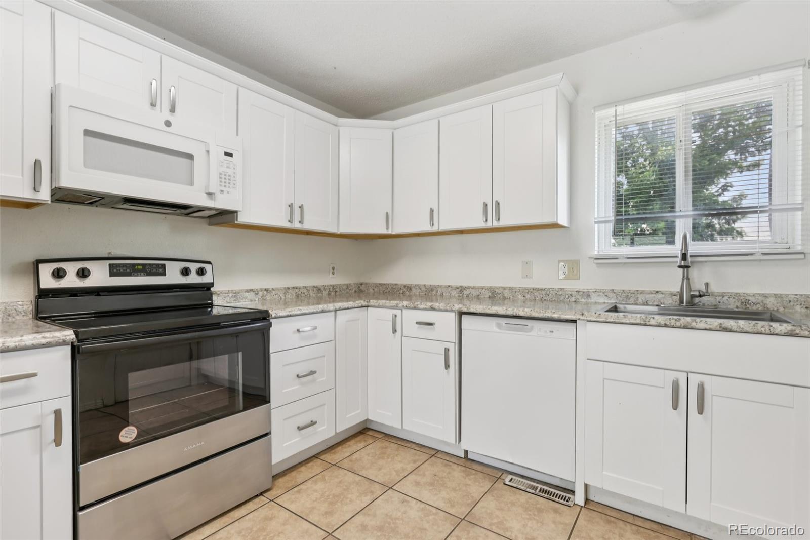 MLS Image #7 for 2106  wedgewood drive,greeley, Colorado