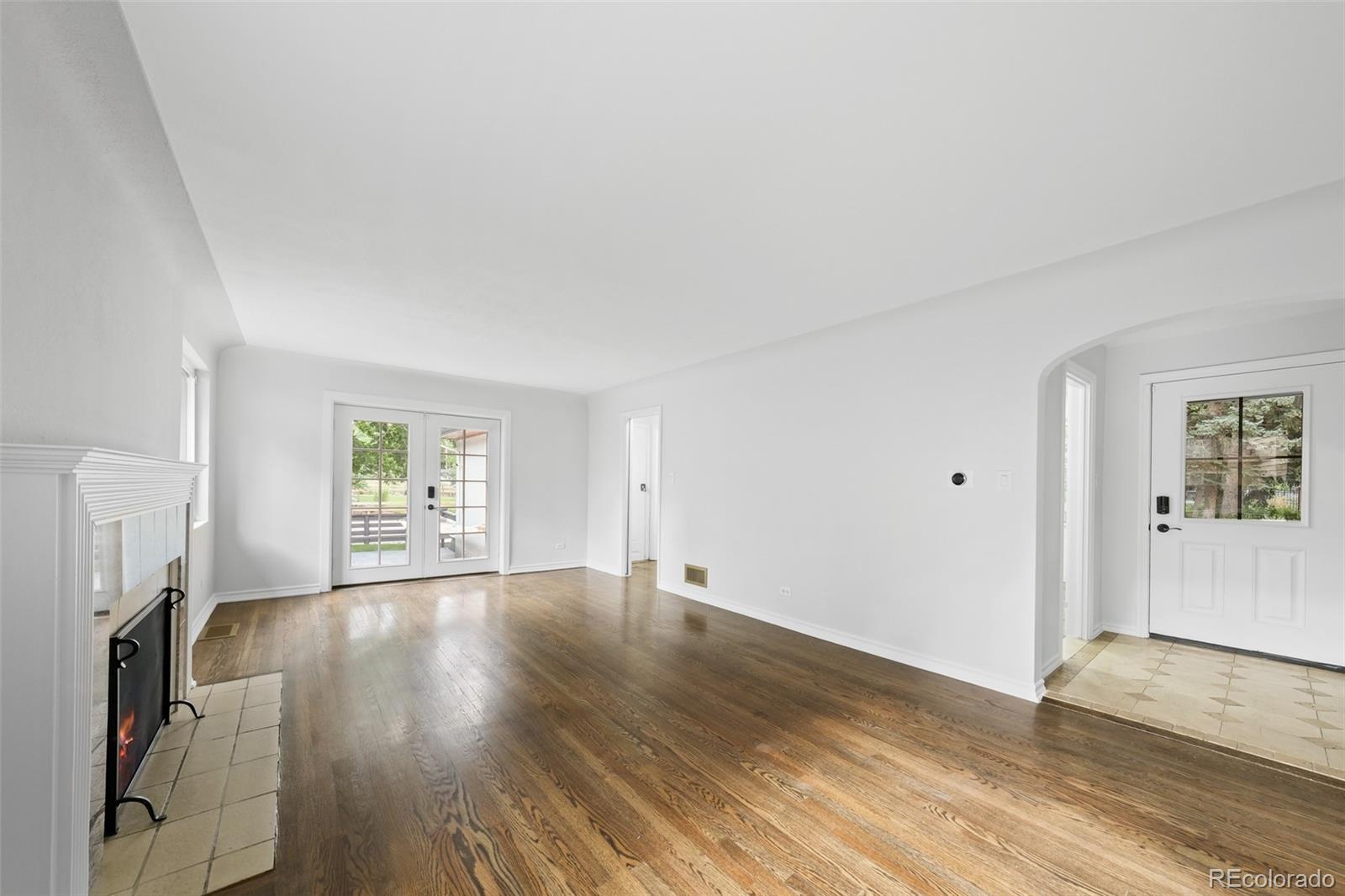 MLS Image #15 for 2495 n raleigh street,denver, Colorado