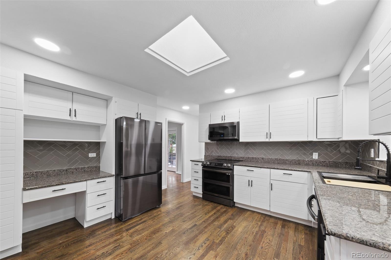 MLS Image #20 for 2495 n raleigh street,denver, Colorado