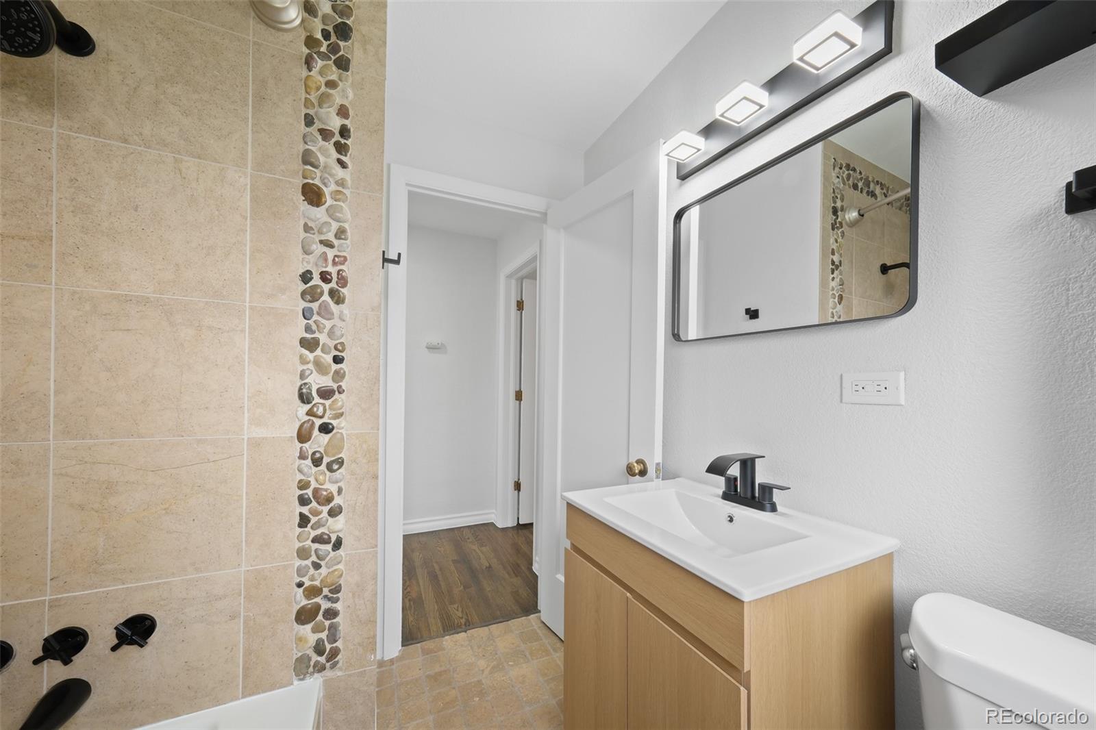MLS Image #27 for 2495 n raleigh street,denver, Colorado