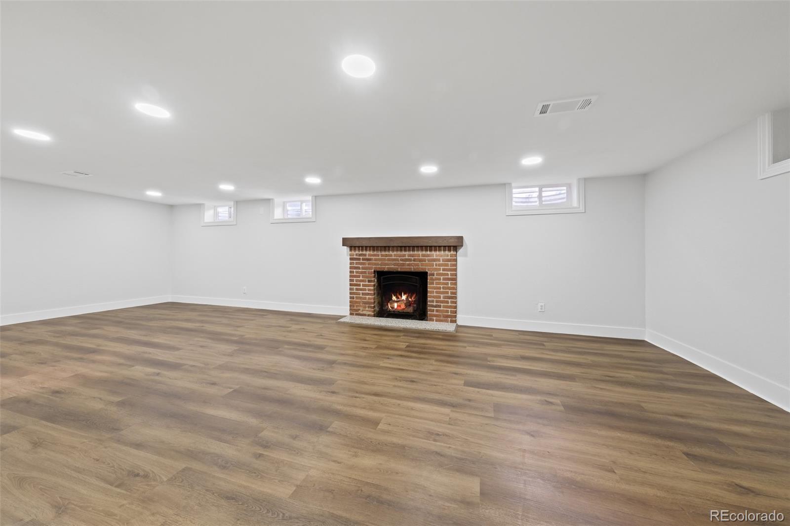 MLS Image #34 for 2495 n raleigh street,denver, Colorado