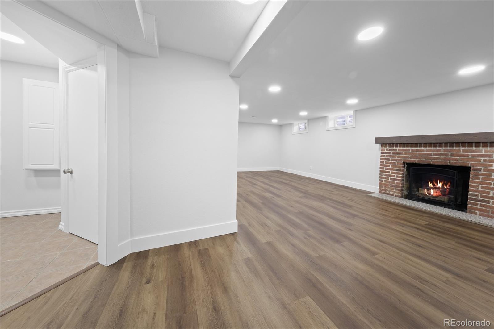MLS Image #41 for 2495 n raleigh street,denver, Colorado